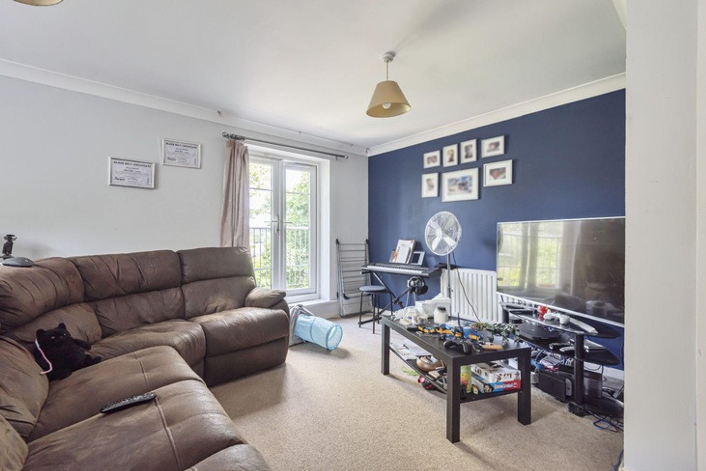 RG30 2TZ 2 bedroom apartment in Reading Share to Buy