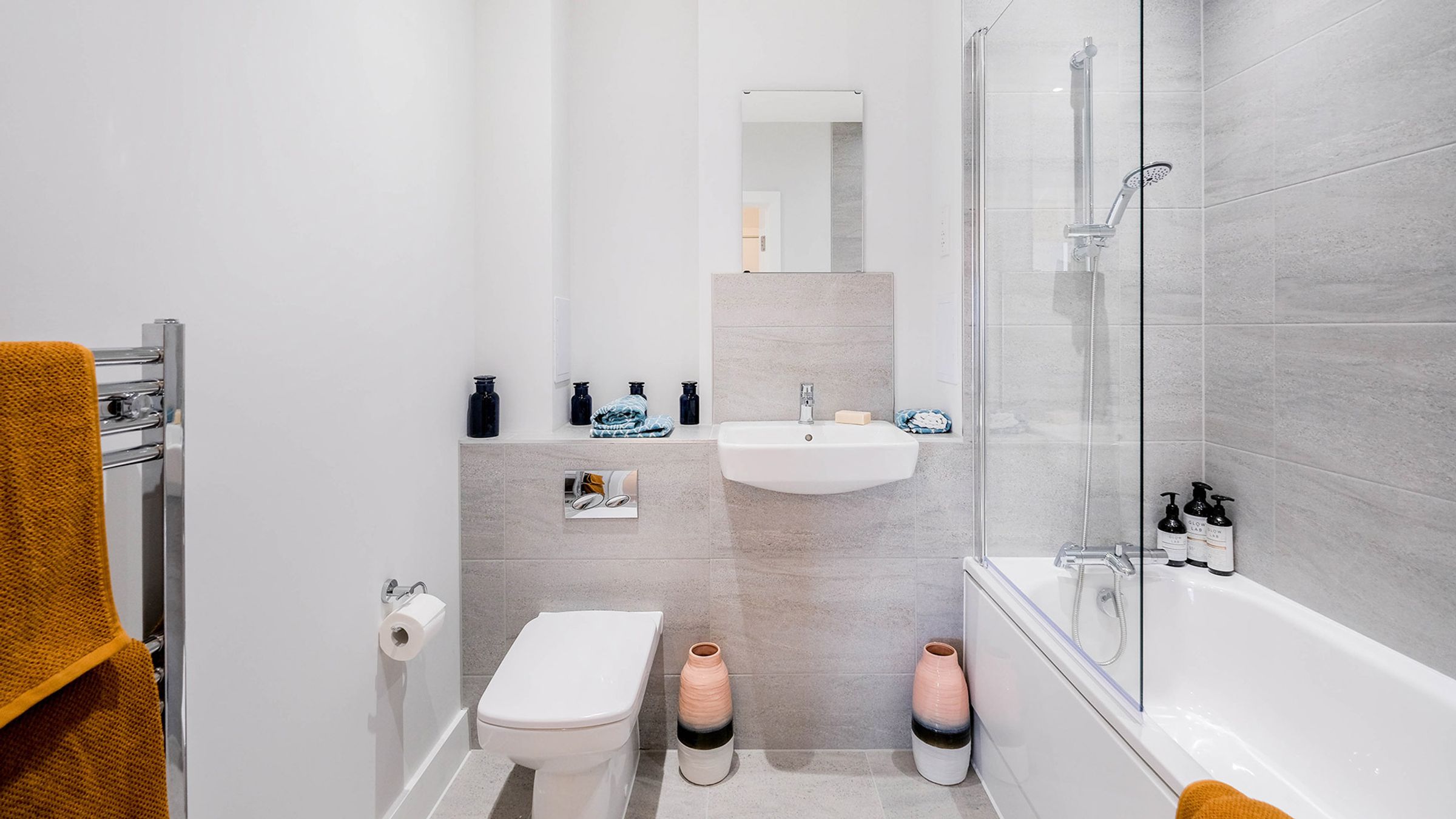 Merrielands, RM9 6SJ 2 bed apartment in Barking and Dagenham Share