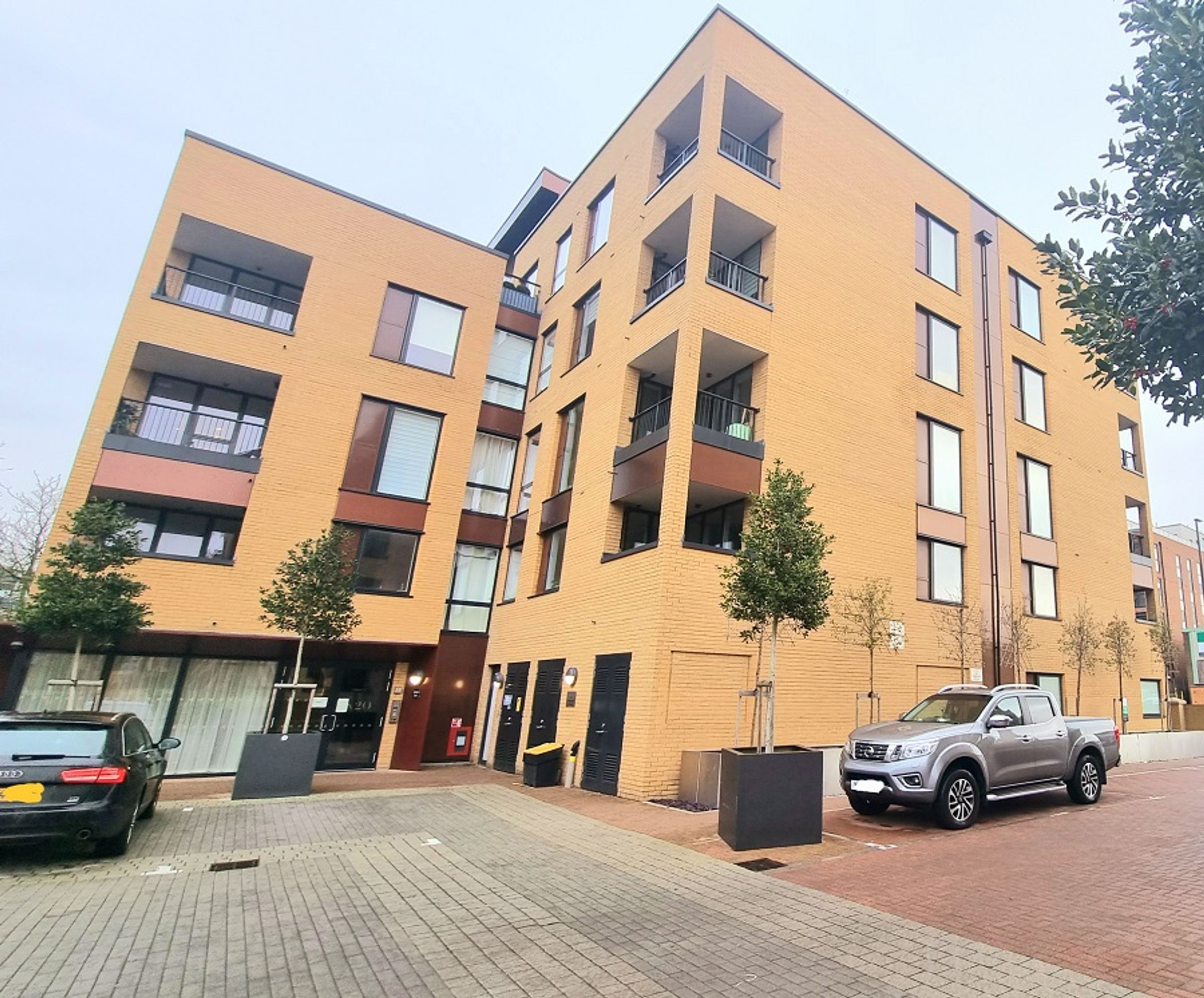 N20 0DY 1 bedroom apartment in Share to Buy