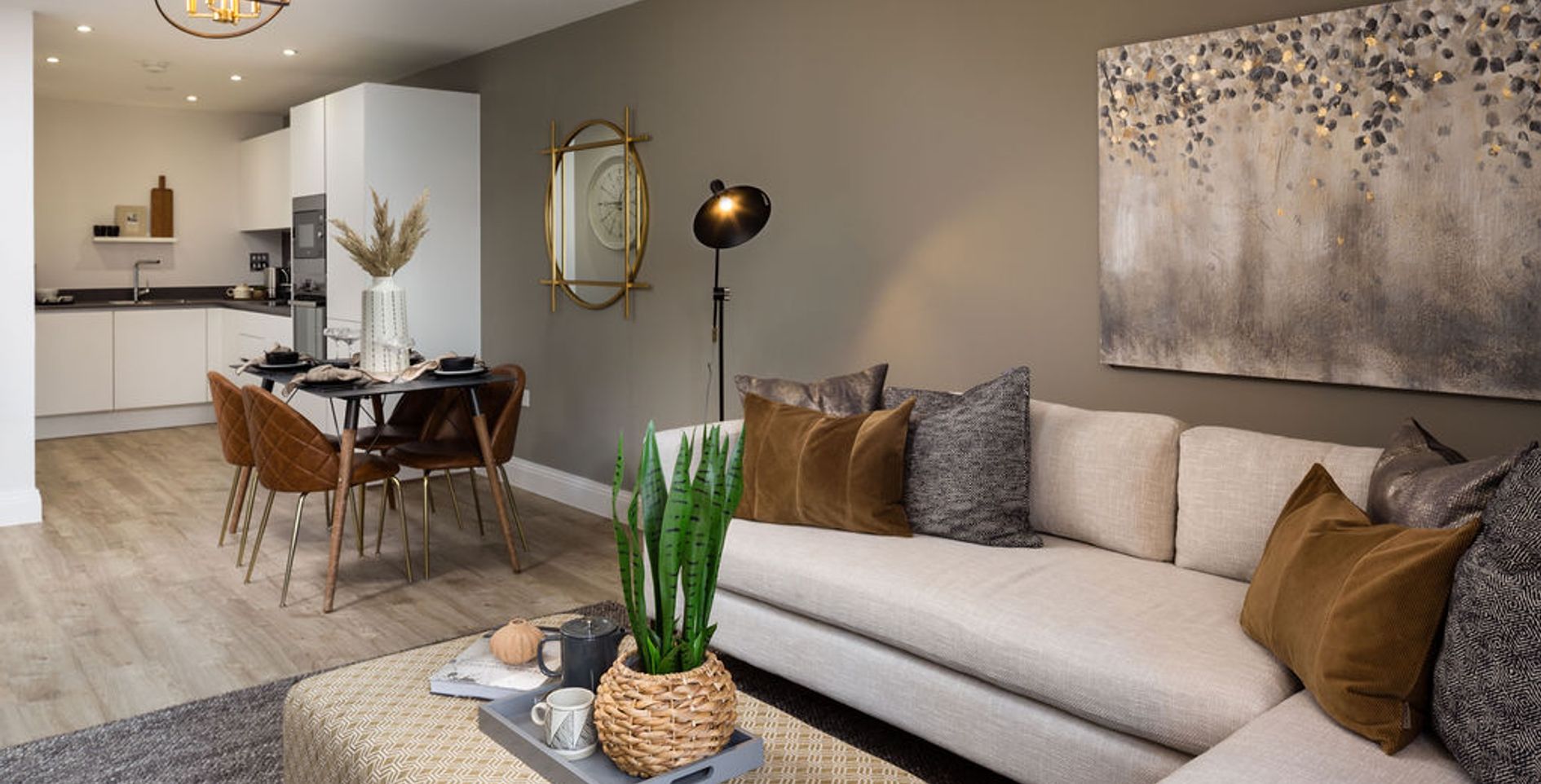 Wilton Park, HP9 2RW 2 bed apartment in Beaconsfield