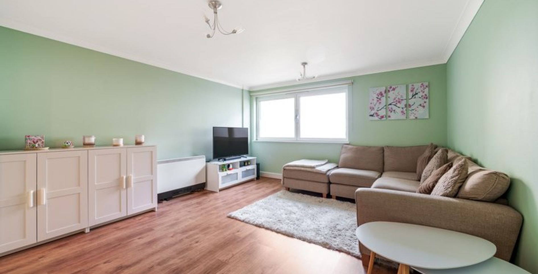 N9 0TP 2 bedroom apartment in Edmonton Green Share to Buy