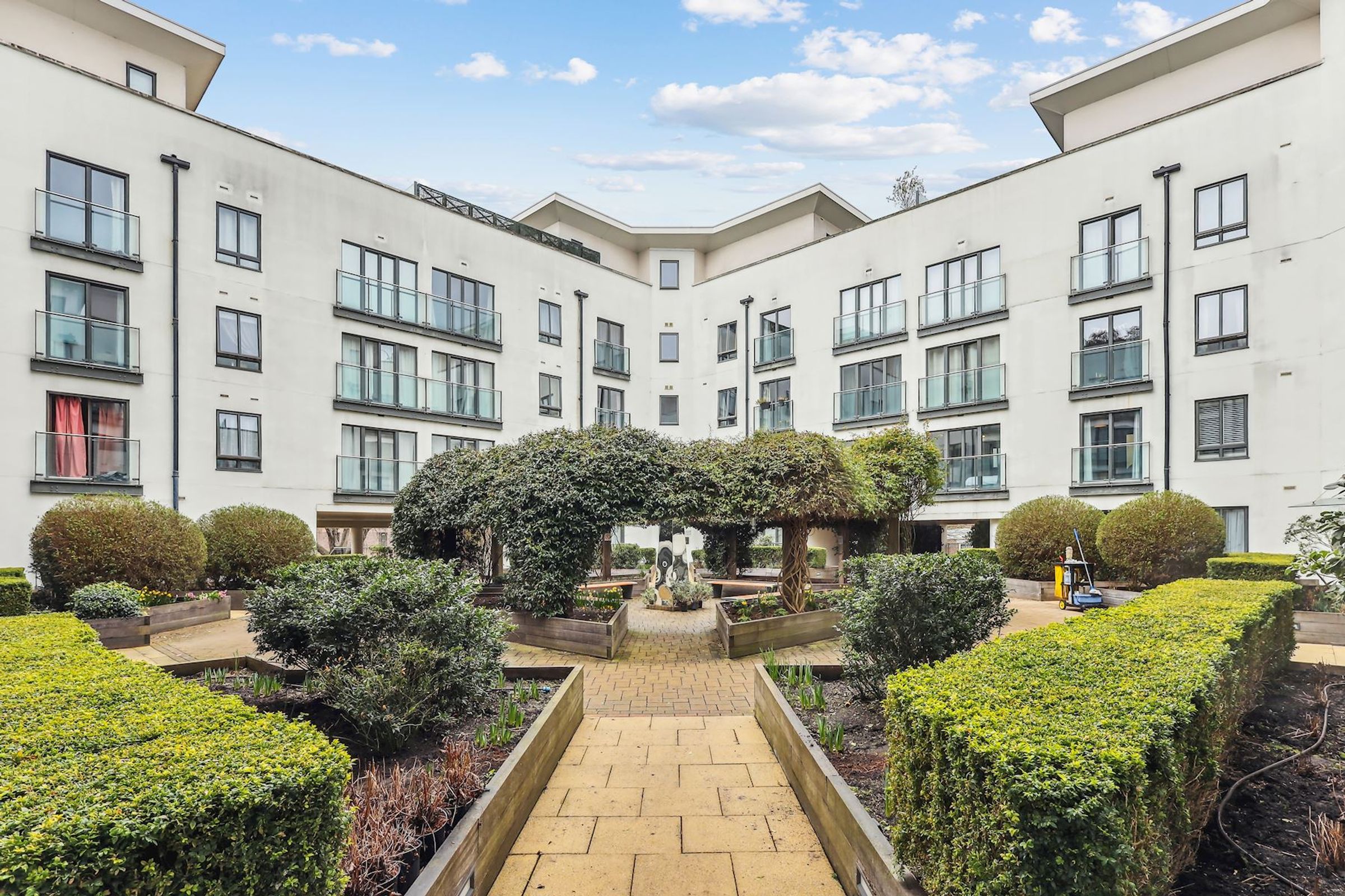 SW15 5DU 1 bedroom apartment in Wandsworth Share to Buy