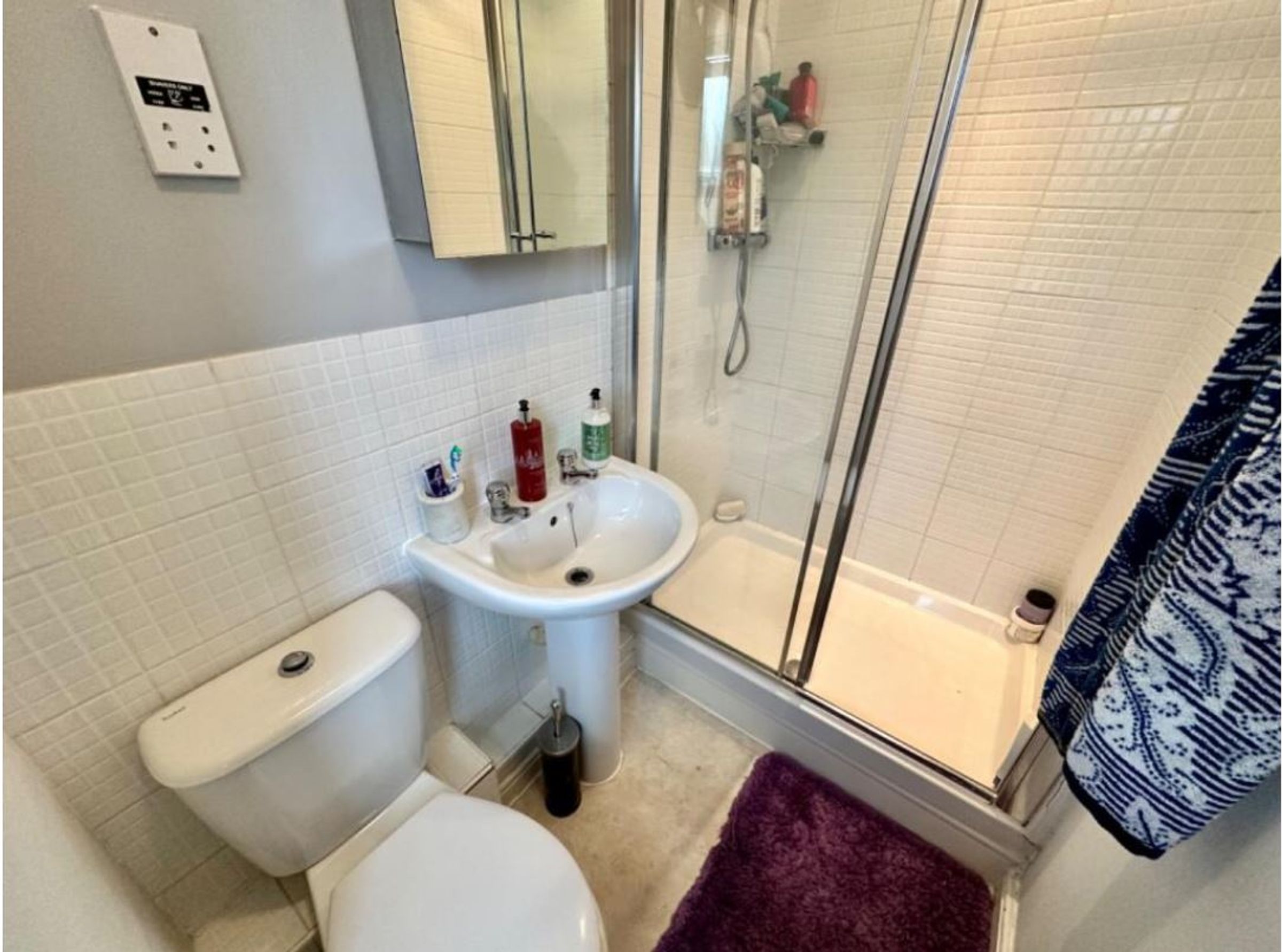 CV11 4BA 2 bedroom apartment in Nuneaton Warwickshire Share to Buy