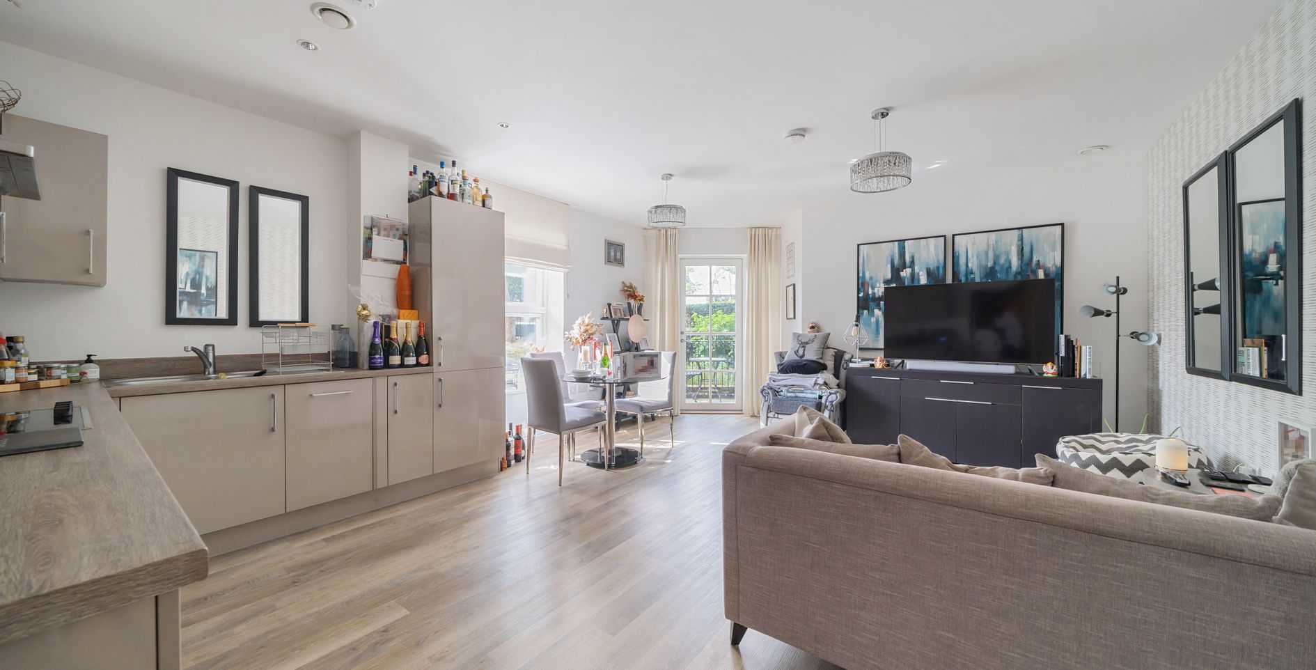 W4 2DG 1 bedroom apartment in Hounslow Share to Buy