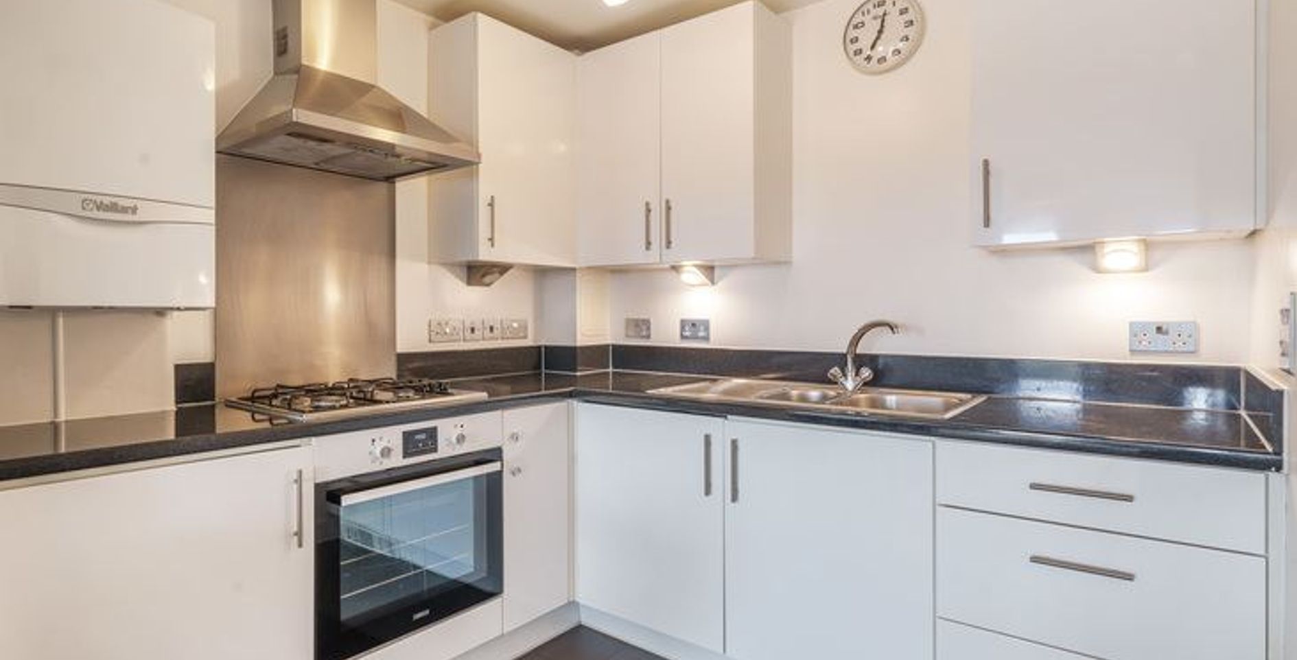 HA2 0FE 1 bedroom apartment in Harrow Share to Buy