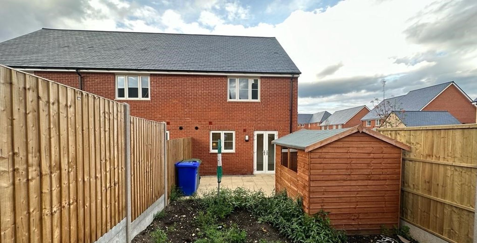 GU11 4PF 2 bedroom house in Aldershot Share to Buy