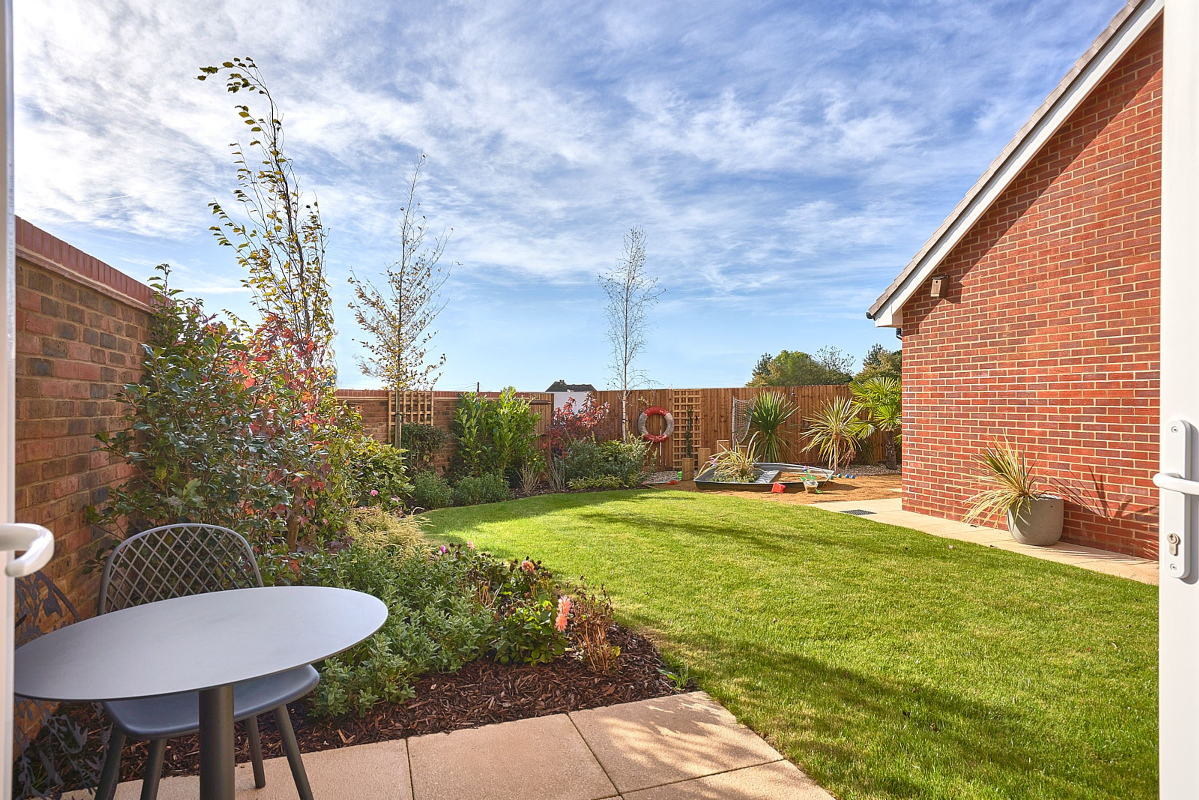 Harfleet Gardens Ash, Kent, CT3 2AX 4 bed house in Canterbury Kent Share to Buy