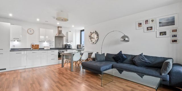 W12 7FH – 2 bedroom apartment in Hammersmith and Fulham – Share to Buy
