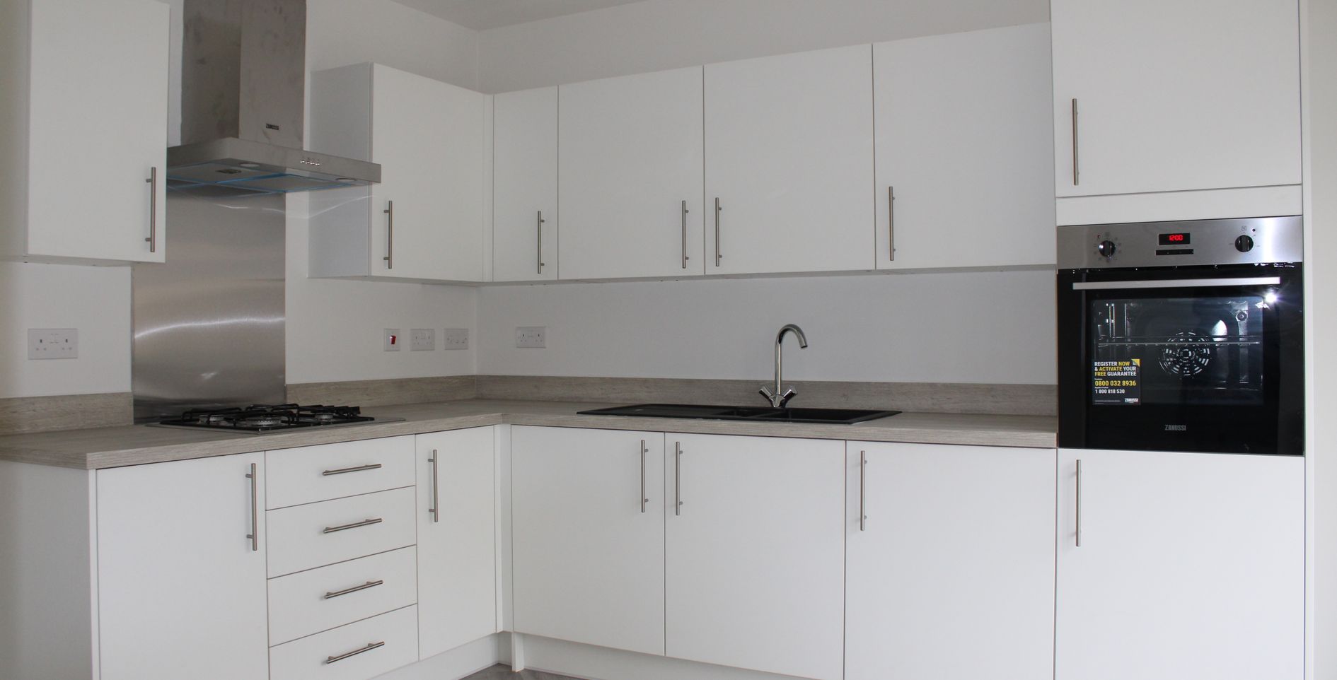 Filham Chase, PL21 0DW 3 bed house in Ivybridge Devon Share to Buy