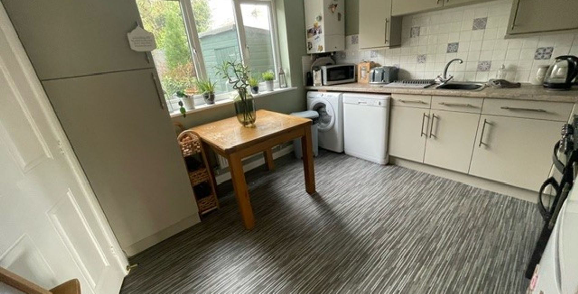 BD16 1QB 2 bedroom house in Cottingley Bradford Share to Buy