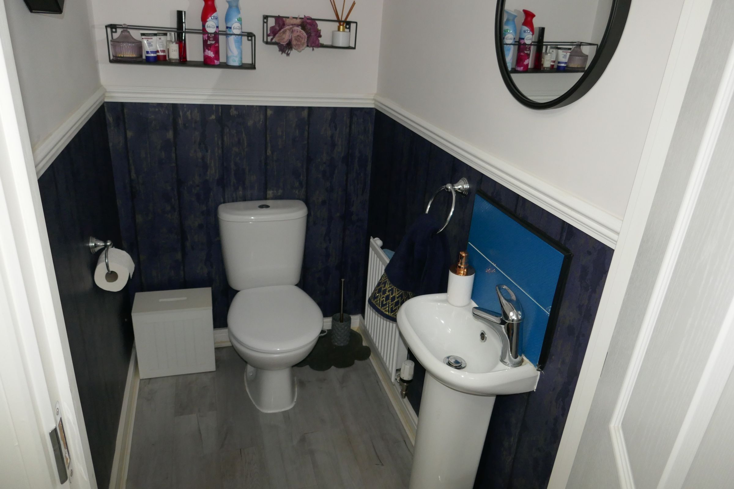 CV22 7YA 3 bedroom house in Rugby Warwickshire Share to Buy