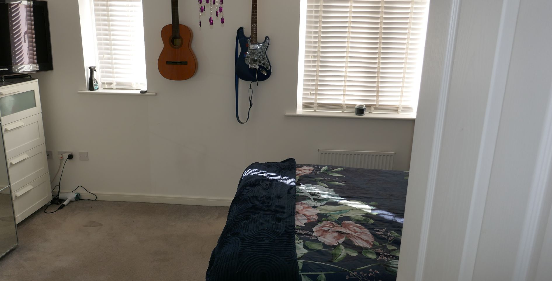 CV22 7YA 3 bedroom house in Rugby Warwickshire Share to Buy