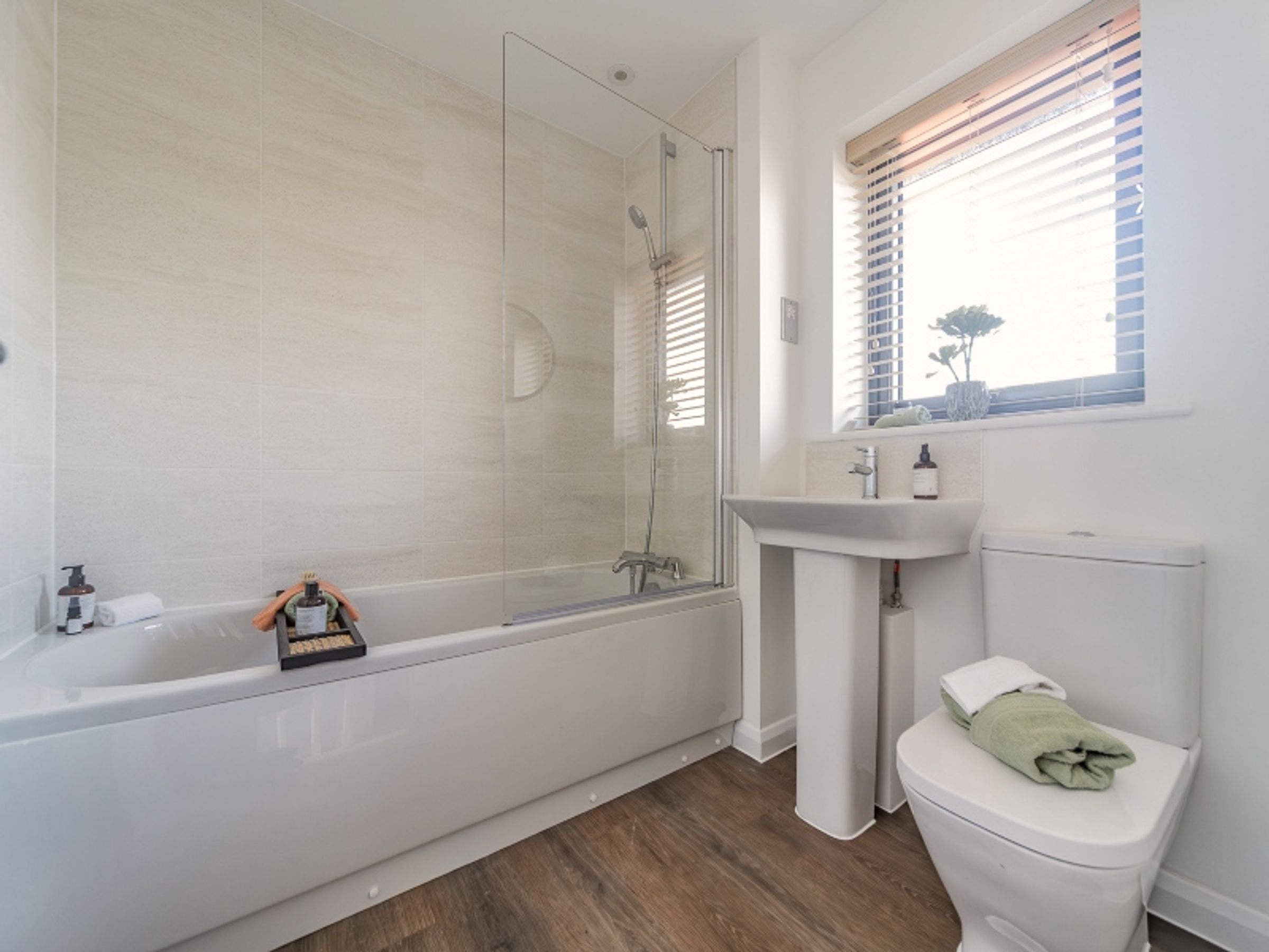 Carter Meadows, CM3 6NT 4 bed house in Latchingdon Essex Share to Buy