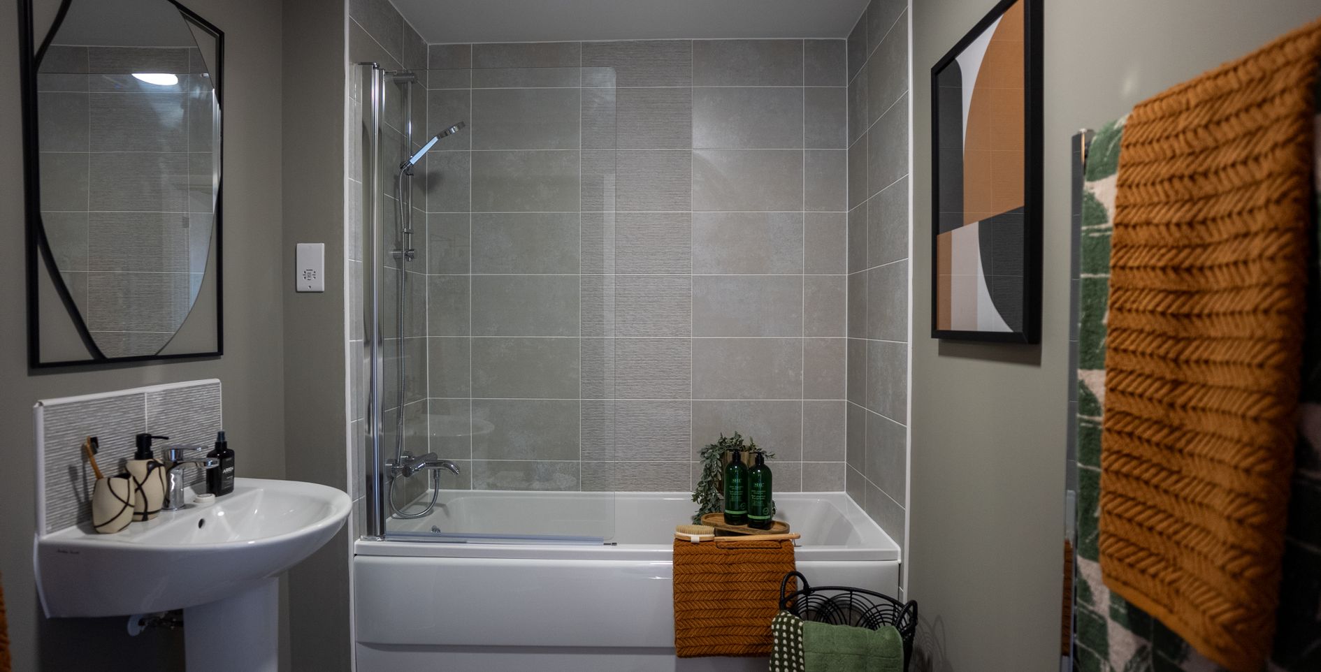 Box Road Cam, GL11 5FT 3 bed house in Cam, Dursley Share to Buy