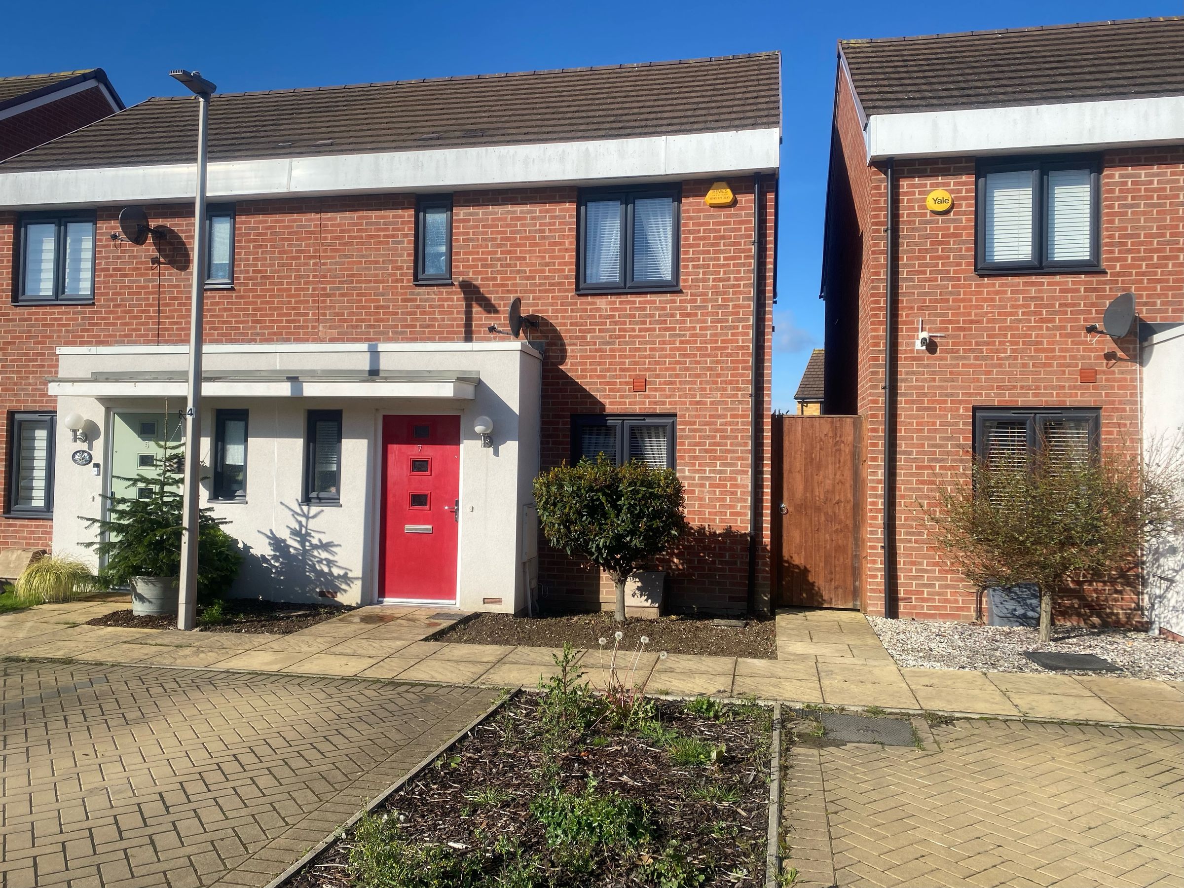 RM18 8FJ 3 bedroom house in East Tilbury Thurrock Share to Buy