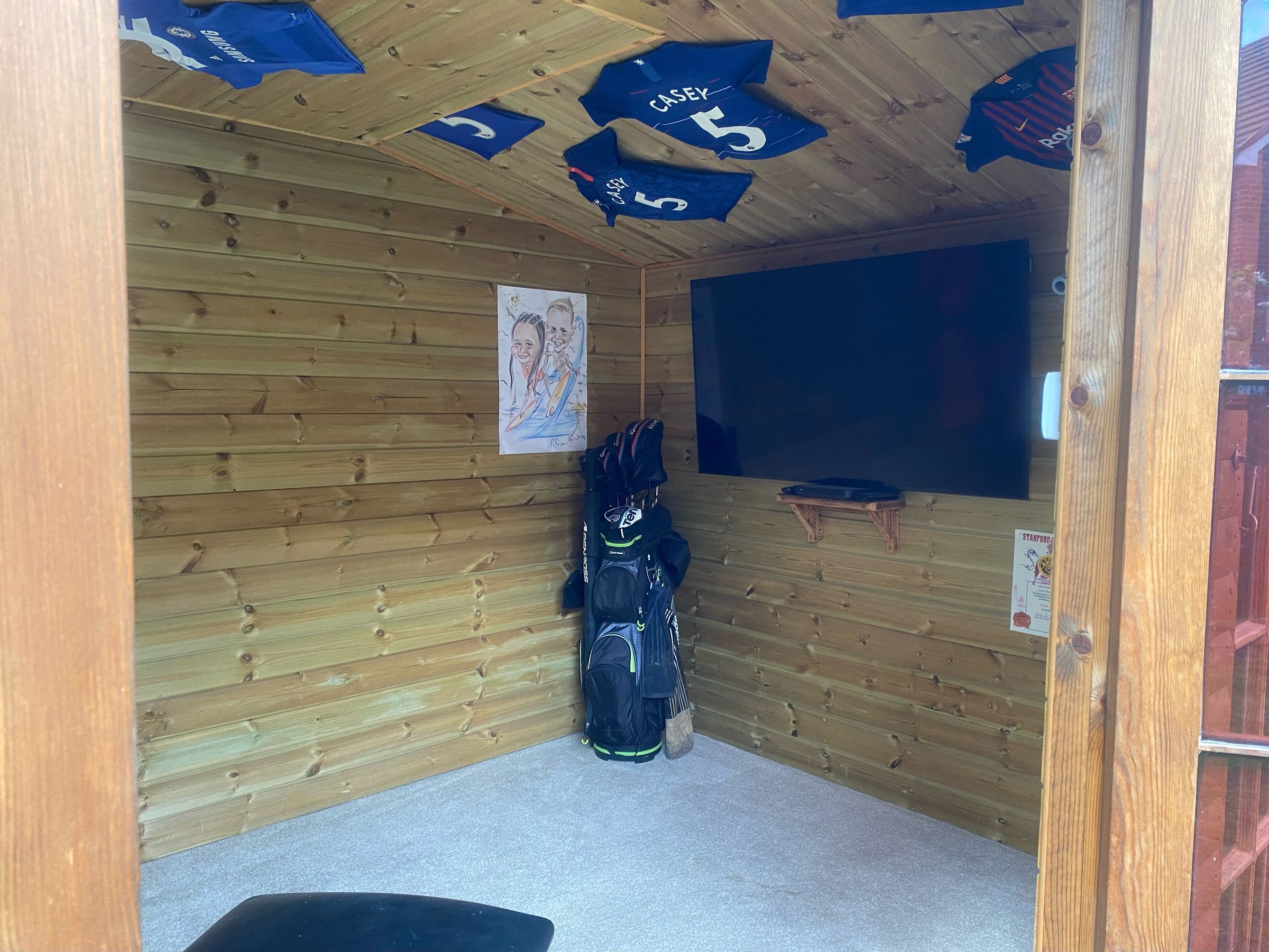 RM18 8FJ 3 bedroom house in East Tilbury Thurrock Share to Buy