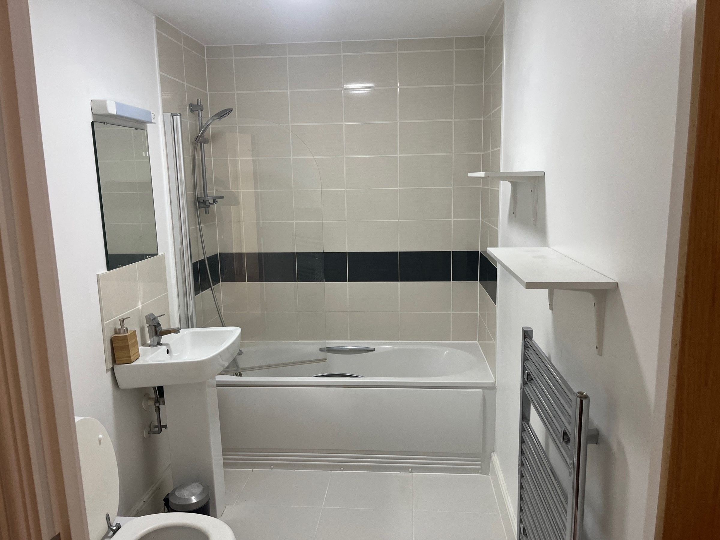 RG12 9AT 2 bedroom apartment in Bracknell Bracknell Forest Share to Buy