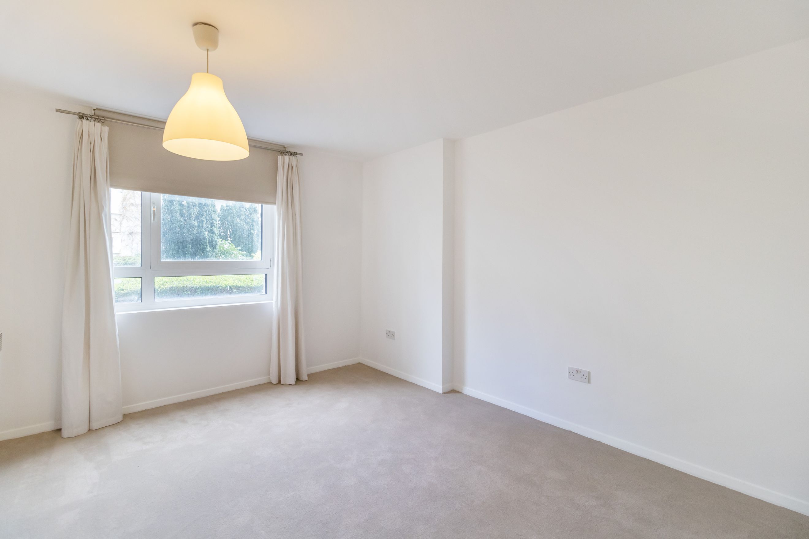 Property photo 4 of 8 for Limeharbour
