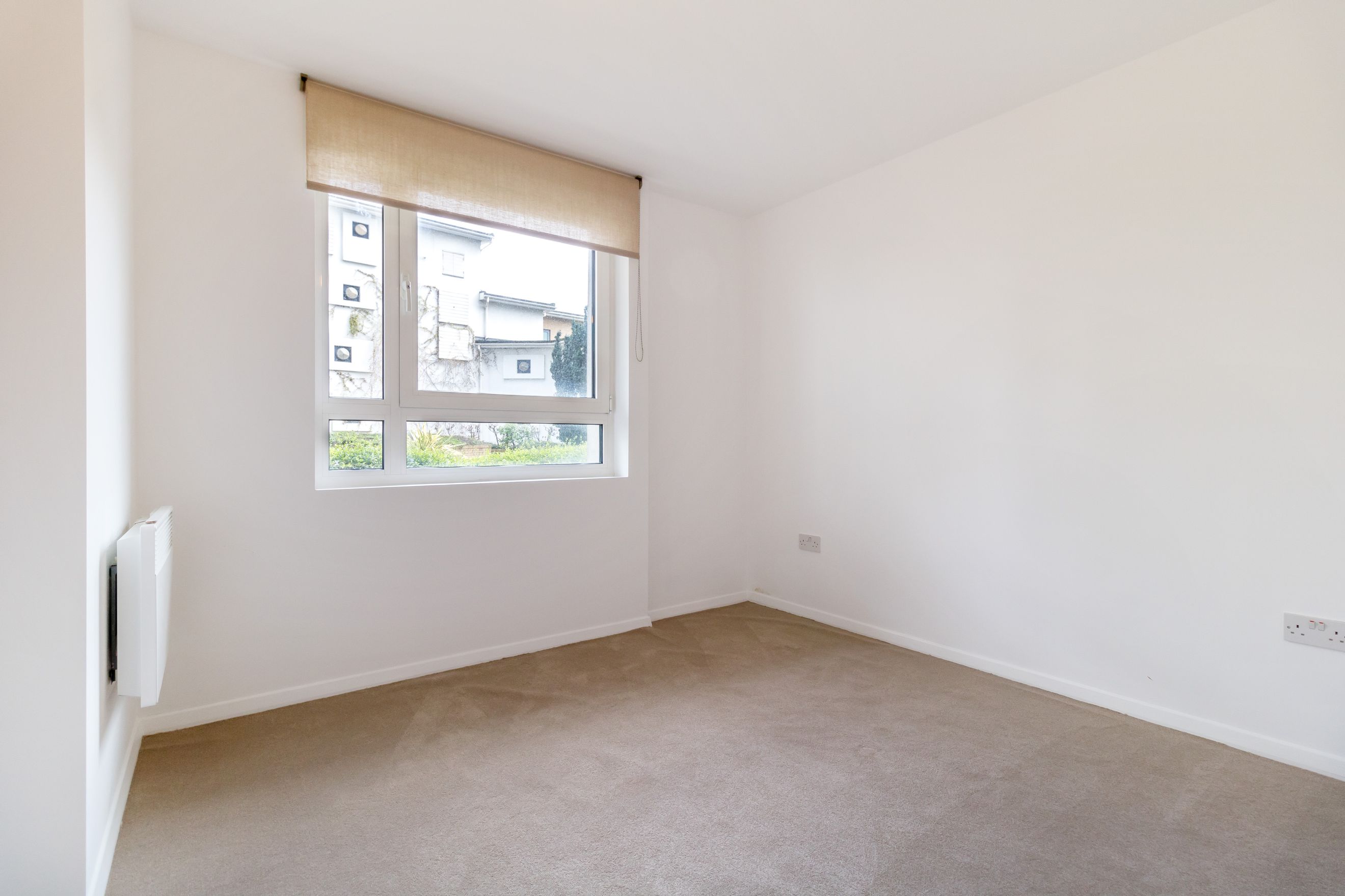 Property photo 5 of 8 for Limeharbour