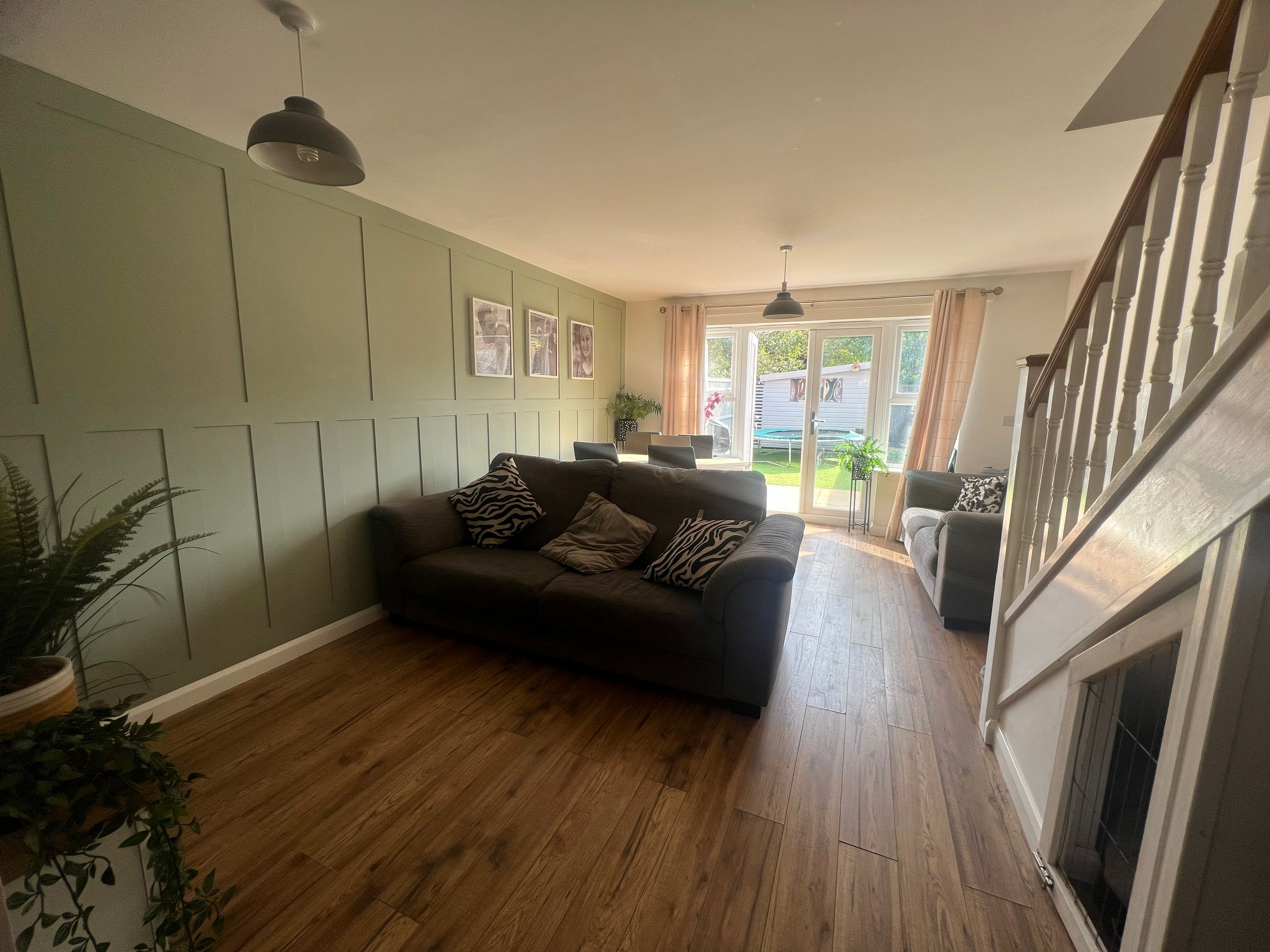 GU16 6EF 2 bedroom house in Camberley Surrey Share to Buy