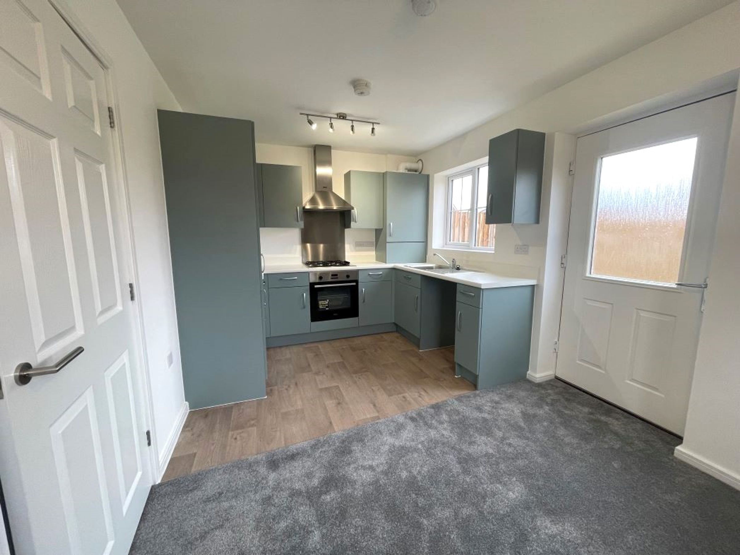 Waterloo Road, Bidford on Avon, B50 4PU 2 bed house in BidfordonAvon Warwickshire Share