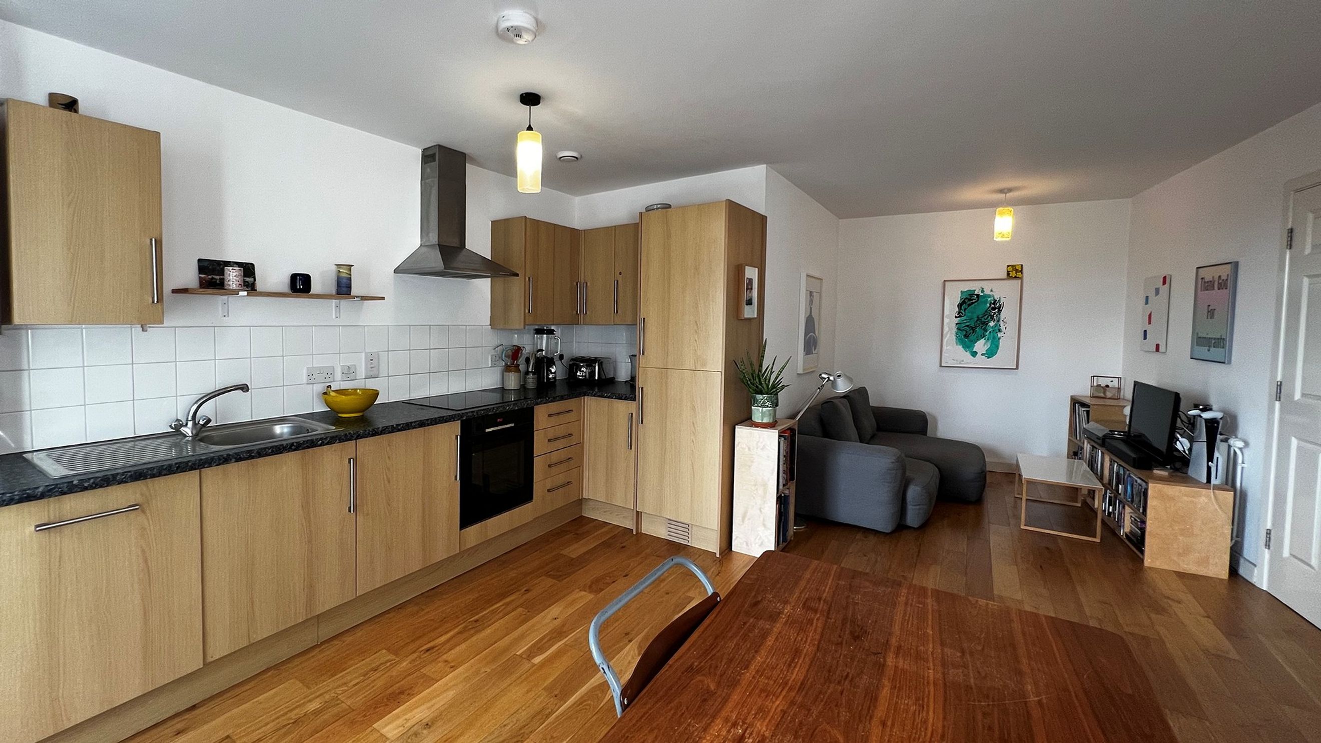 Property photo 9 of 14 for Gallagher House, 15 Collent Street