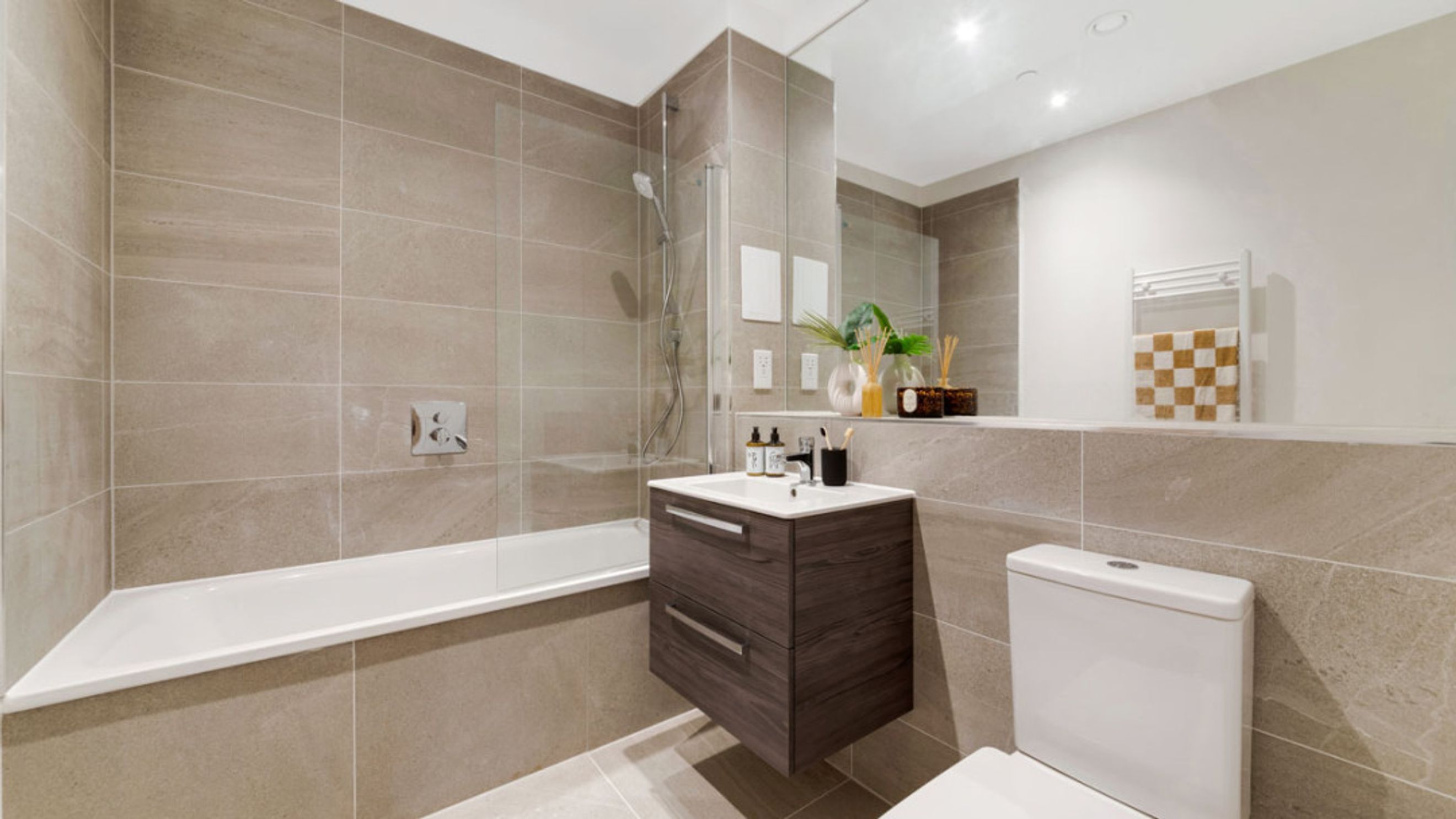 Property photo 14 of 19 for 4 Yelverton Road