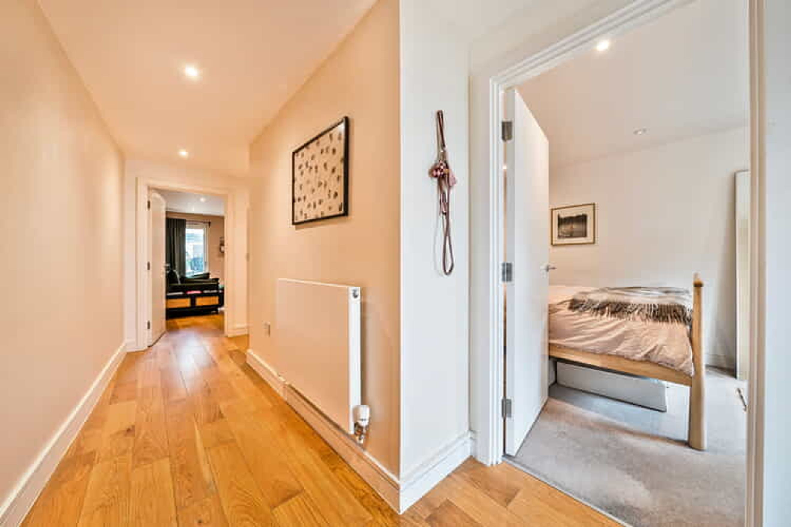 Property photo 11 of 17 for Bradley Road, Clapham