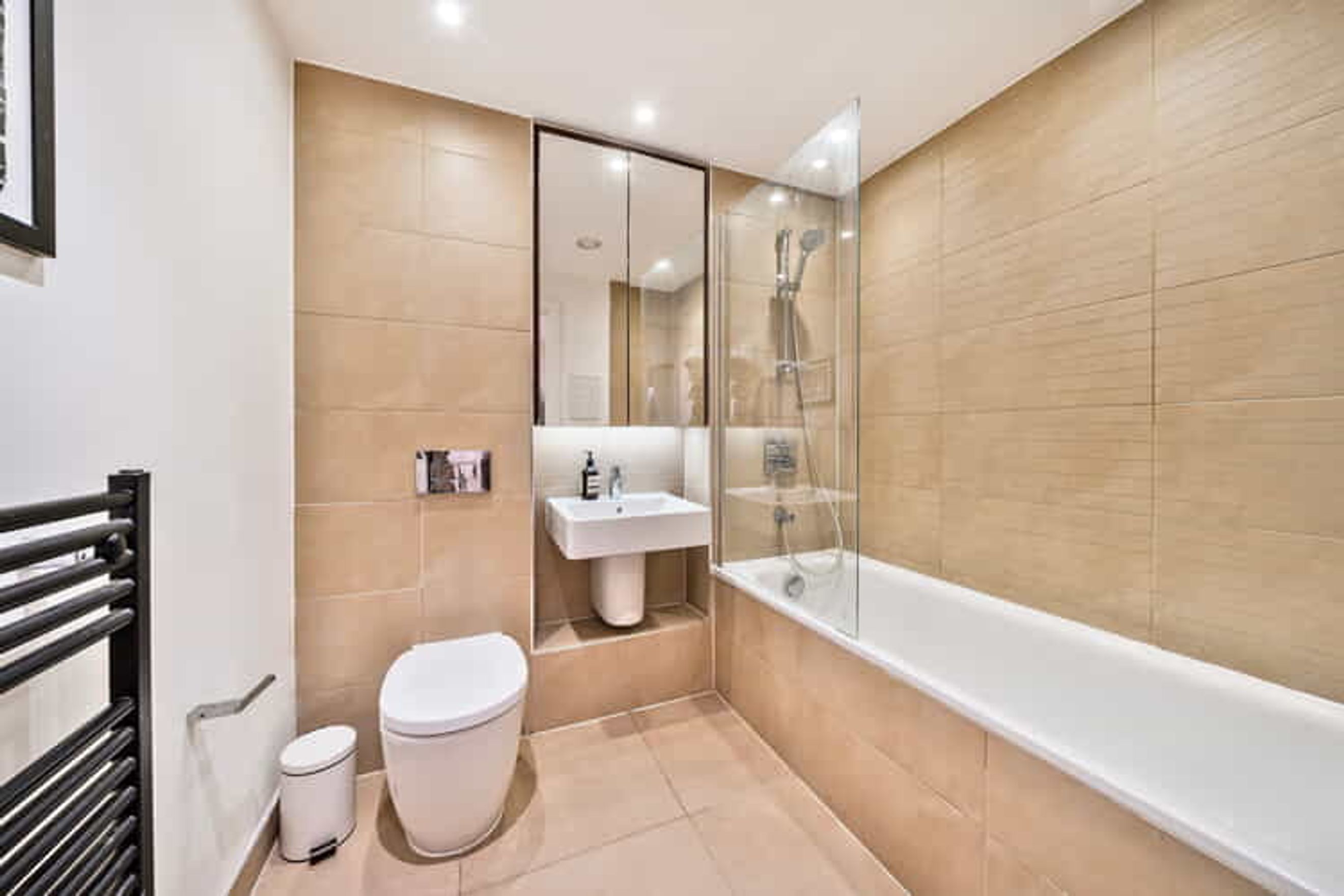 Property photo 9 of 17 for Bradley Road, Clapham