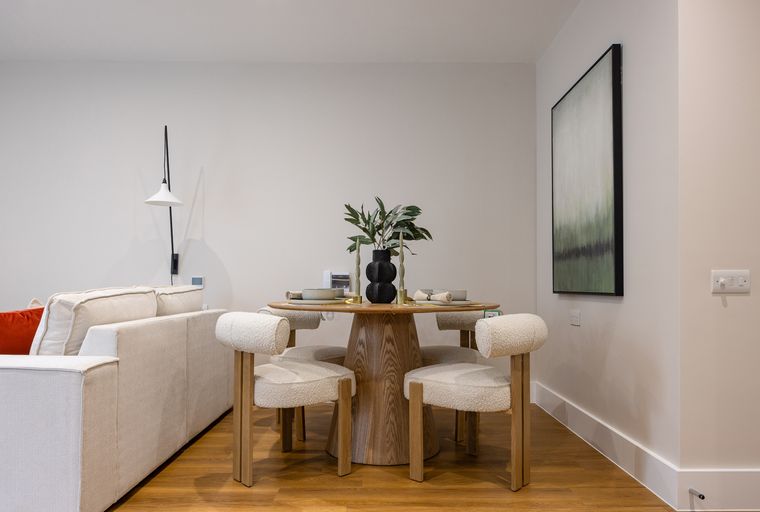 Property photo 7 of 22 for 46 Lower Road, Rotherhithe