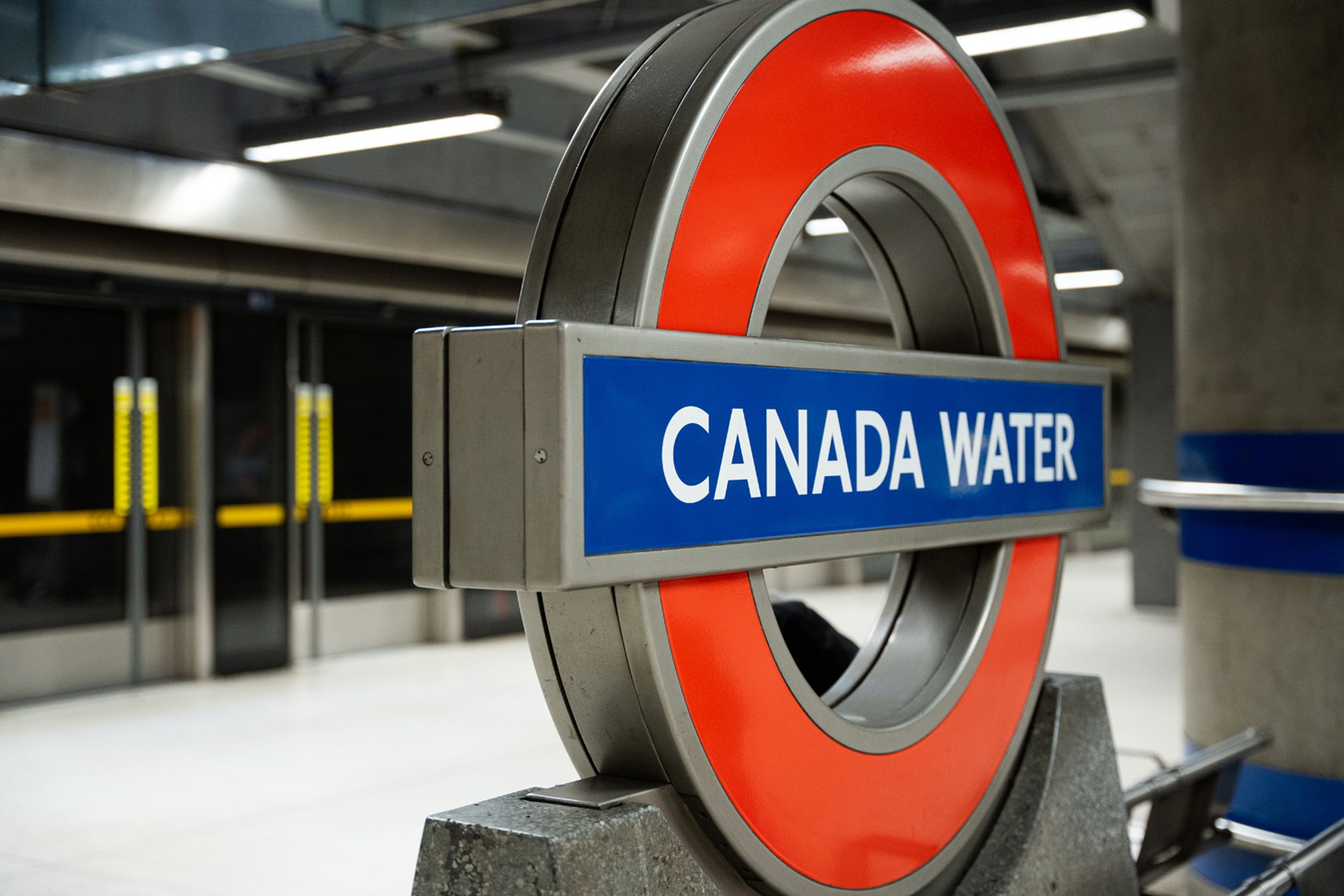 Property photo 18 of 22 for 46 Lower Road, Rotherhithe