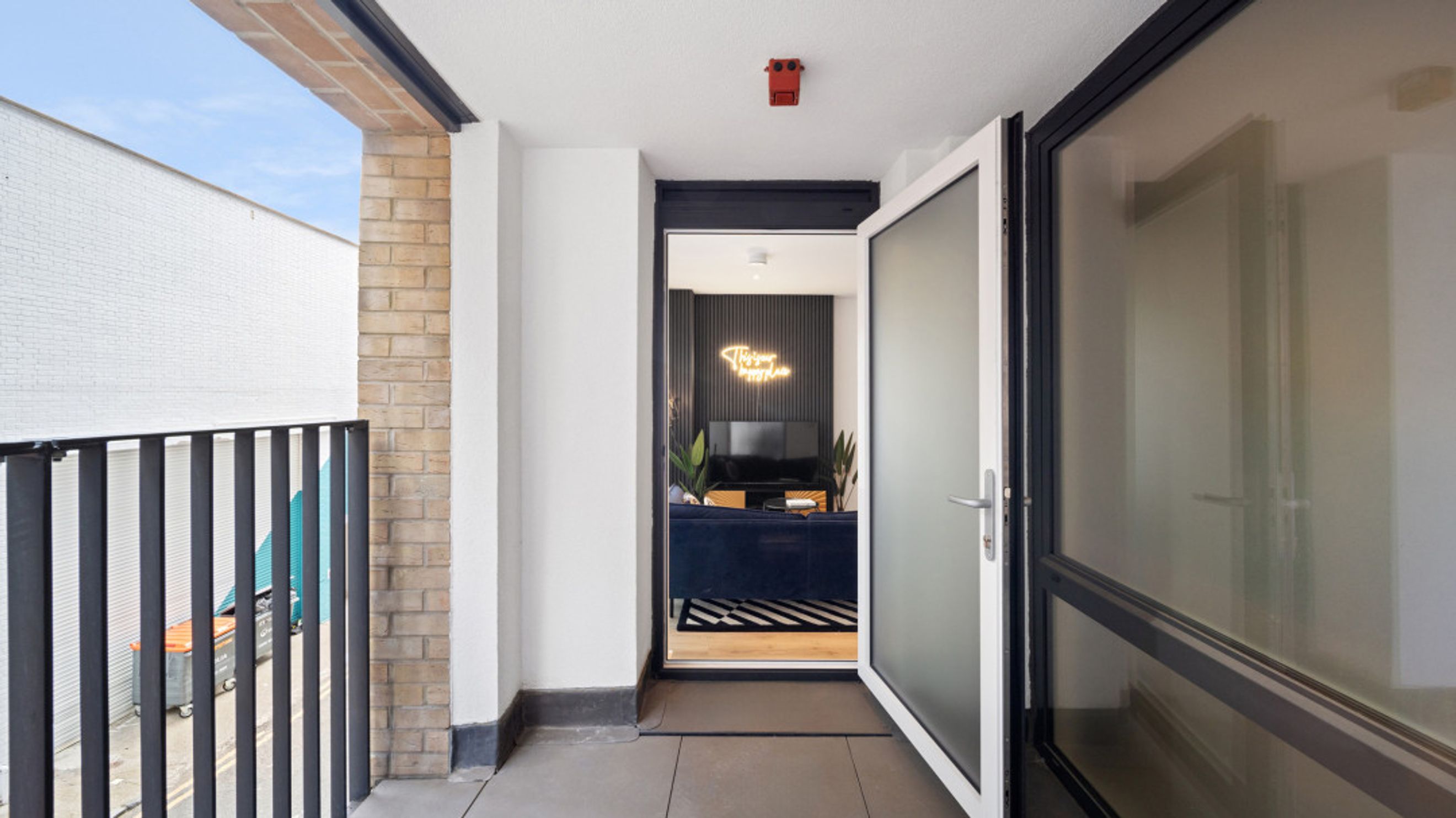 Property photo 10 of 12 for Herald Street, London