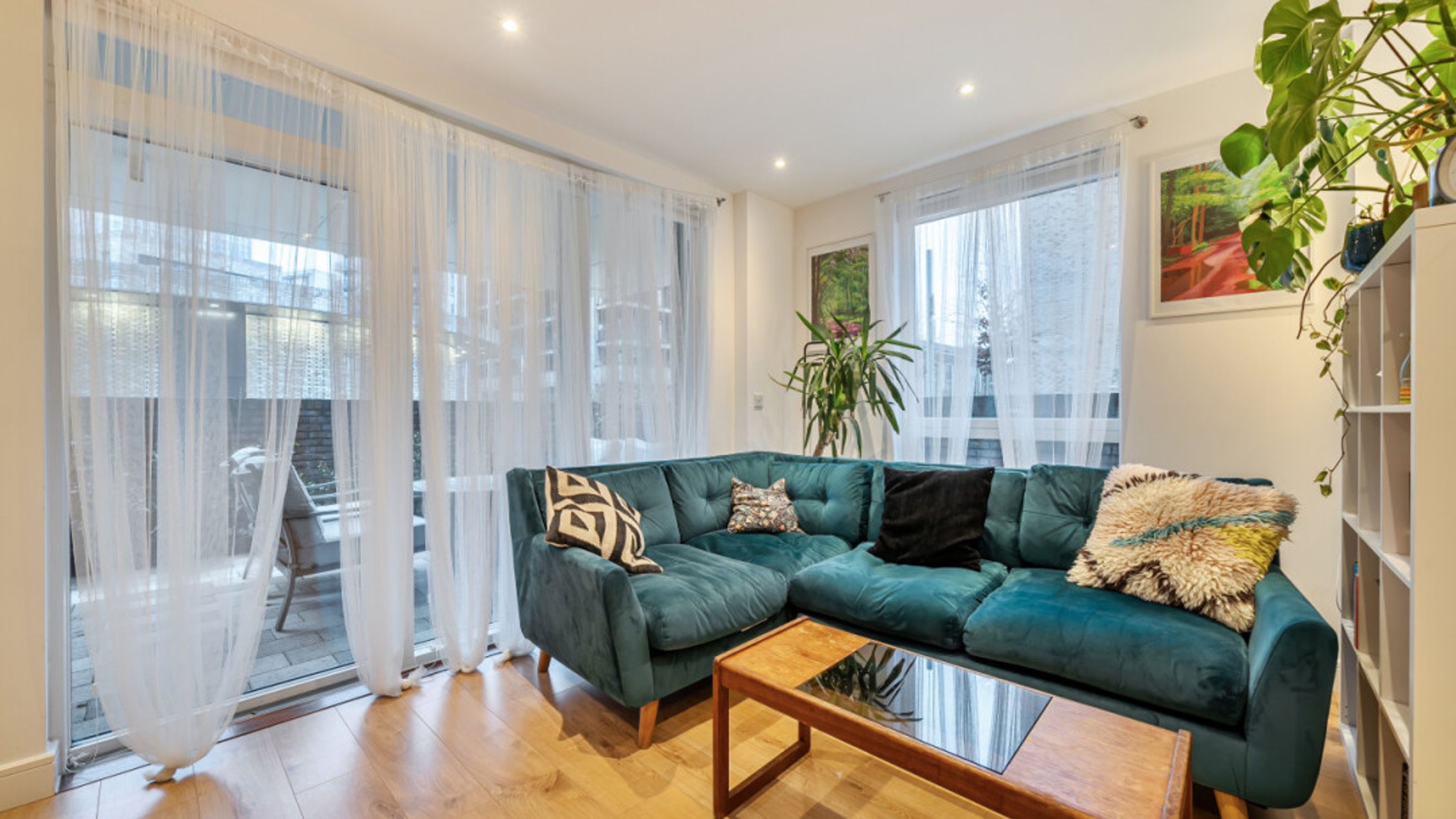 Property photo 18 of 34 for Cadence Way, Stratford,  