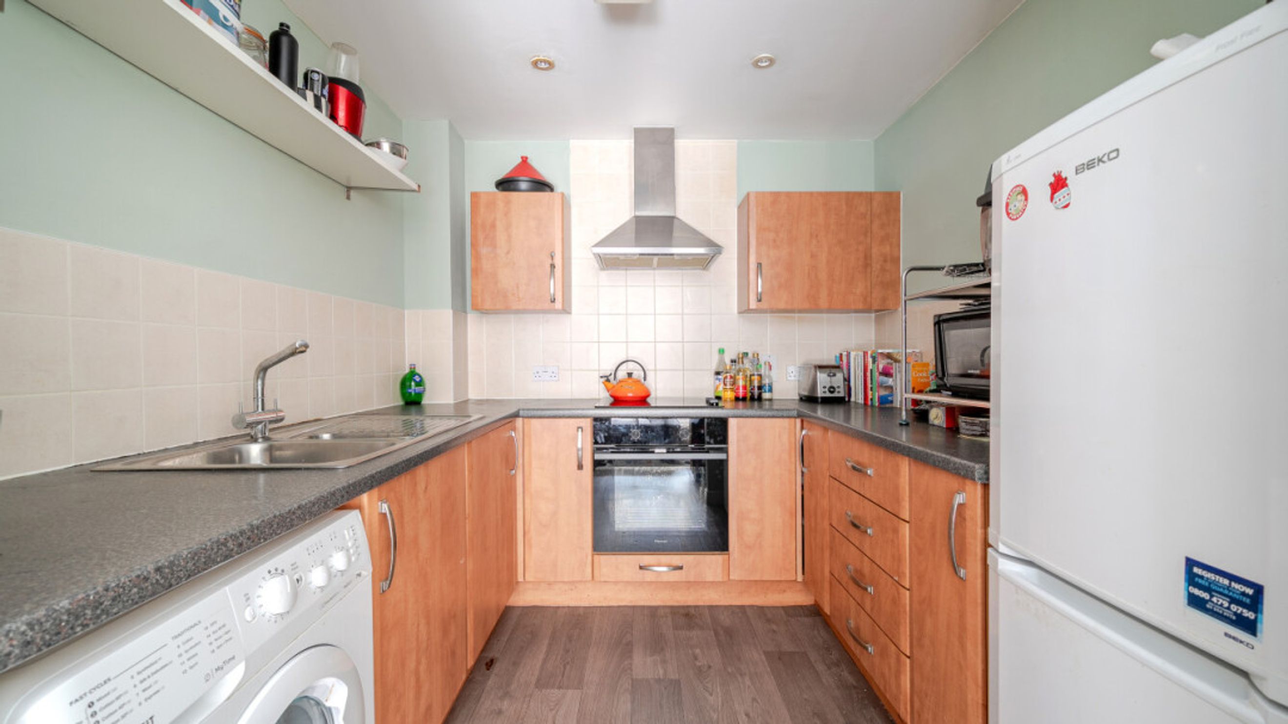 Property photo 23 of 34 for Candle Street, Stepney,  