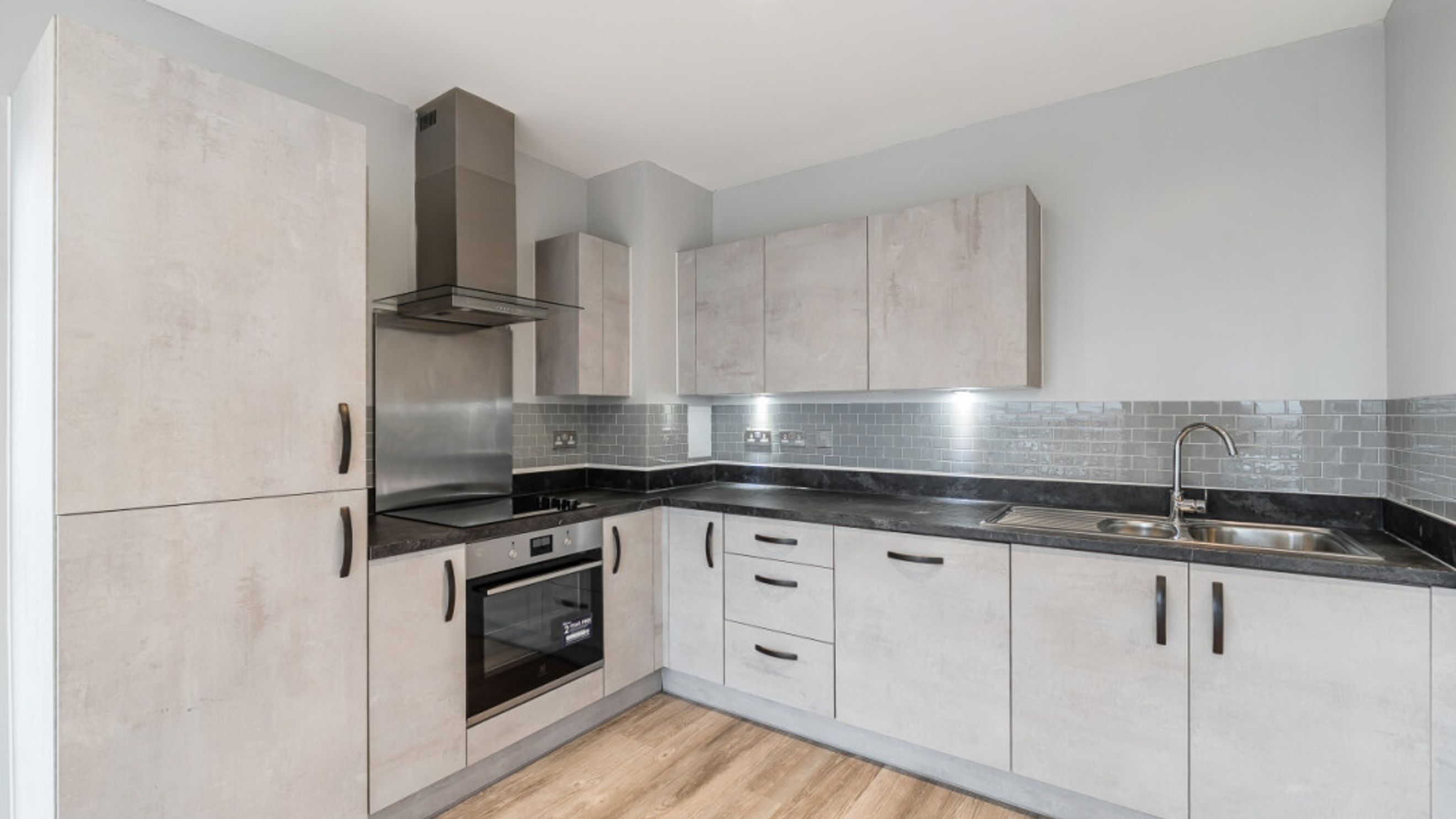 Property photo 6 of 36 for Newport House, Fitch Way, Rainham,  