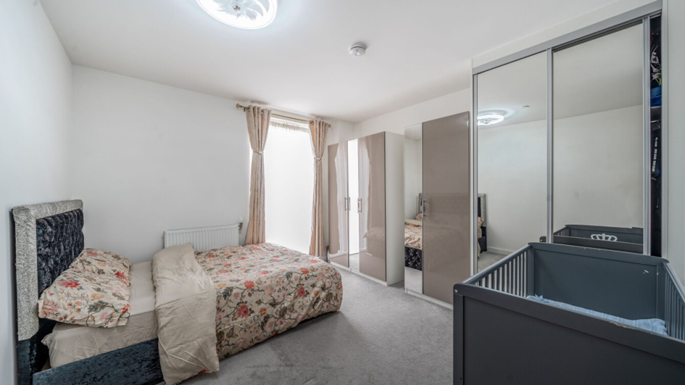 Property photo 8 of 27 for Verona House, Versailles Road, Beam Park,  