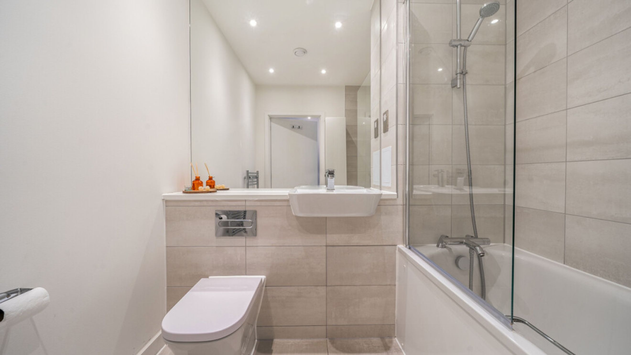 Property photo 24 of 27 for Verona House, Versailles Road, Beam Park,  