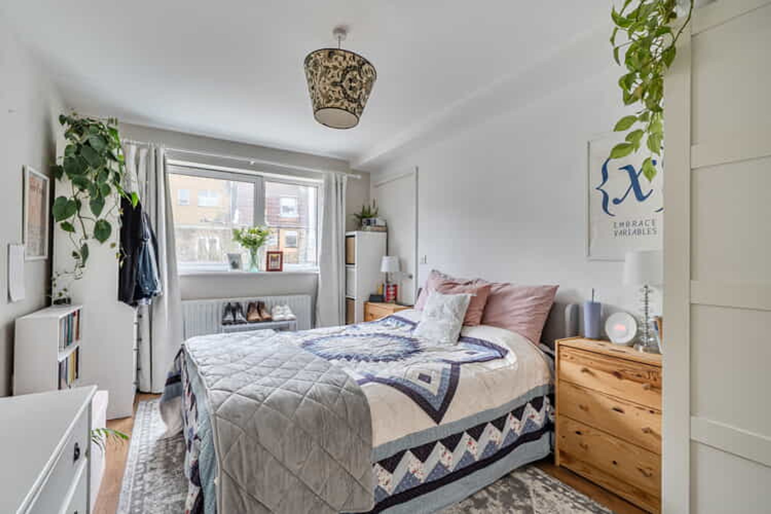 Property photo 8 of 17 for Bolt House, Phillipp Street