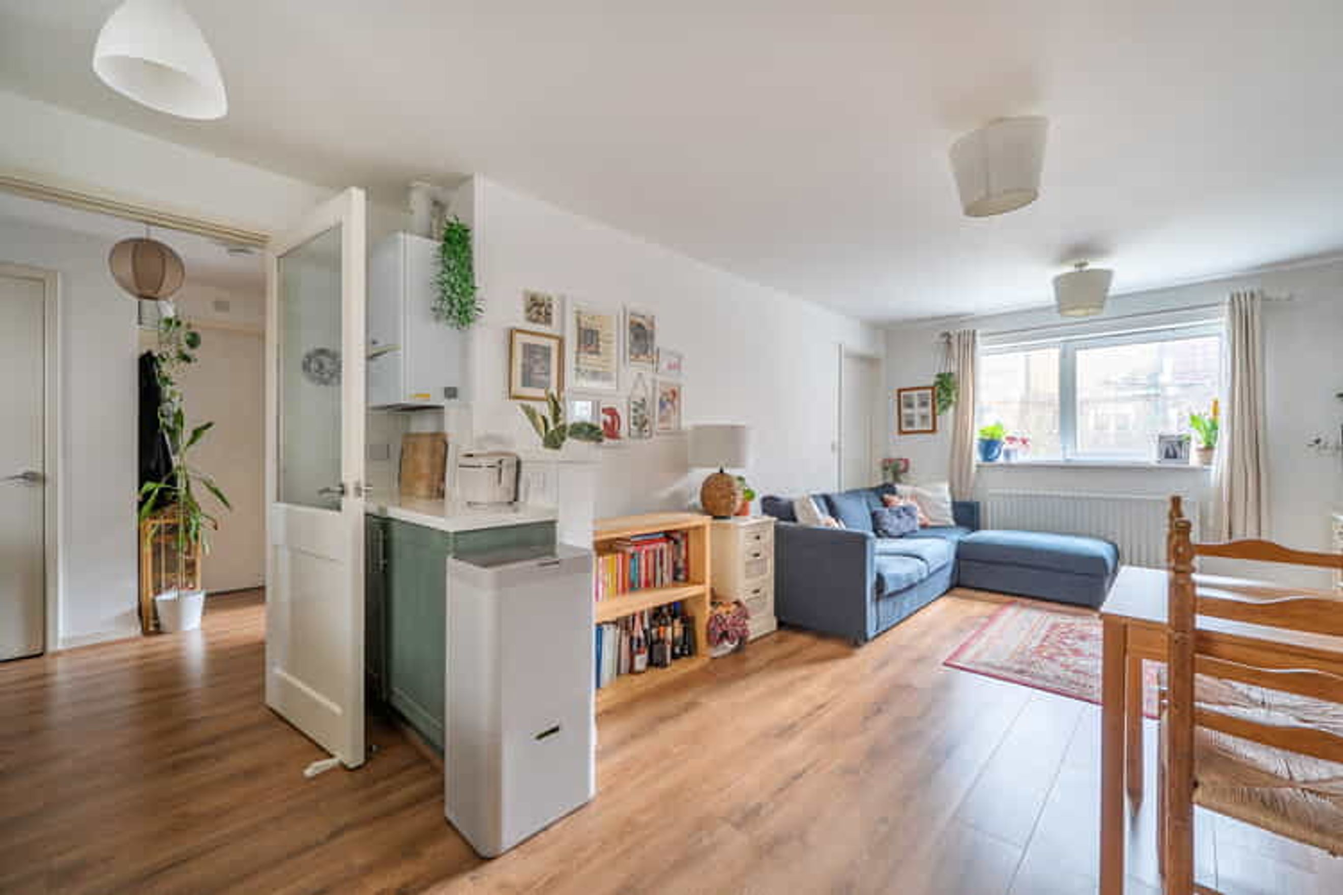 Property photo 4 of 17 for Bolt House, Phillipp Street