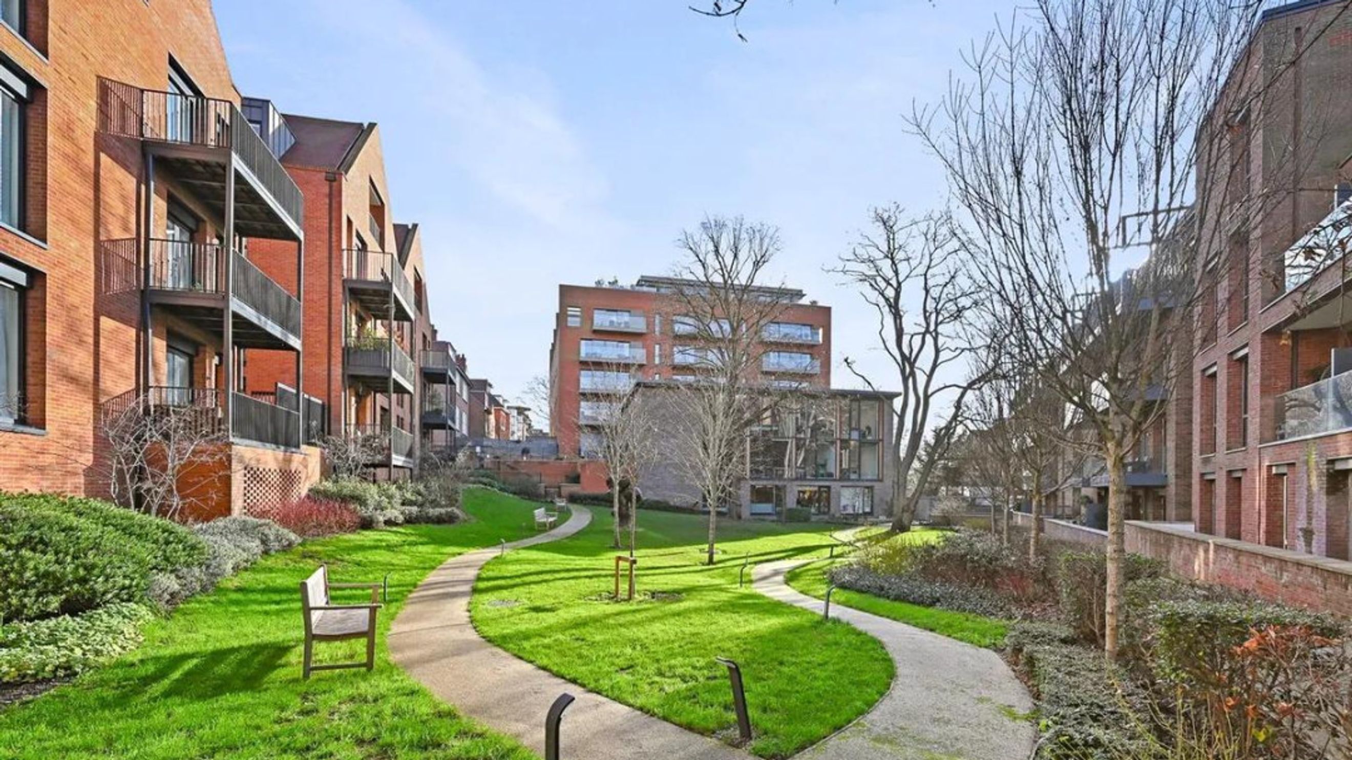 Property photo 16 of 16 for London NW3 7AW, London,  