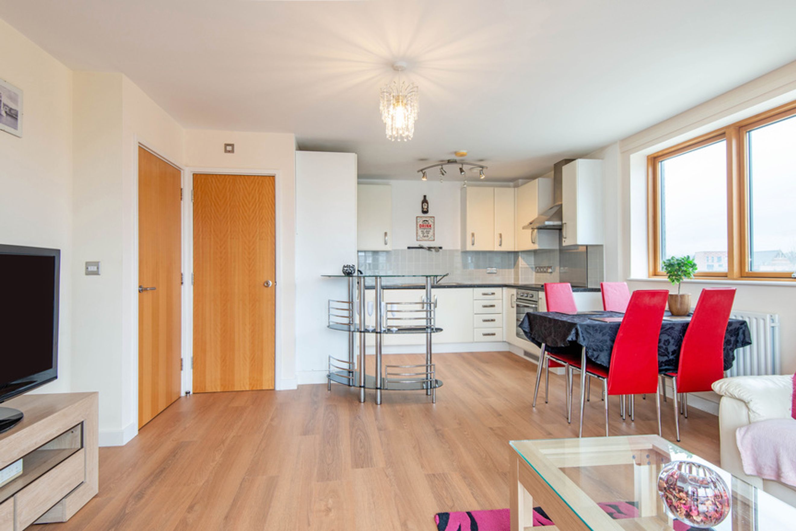 Property photo 4 of 13 for Biggs Square, Felstead Street