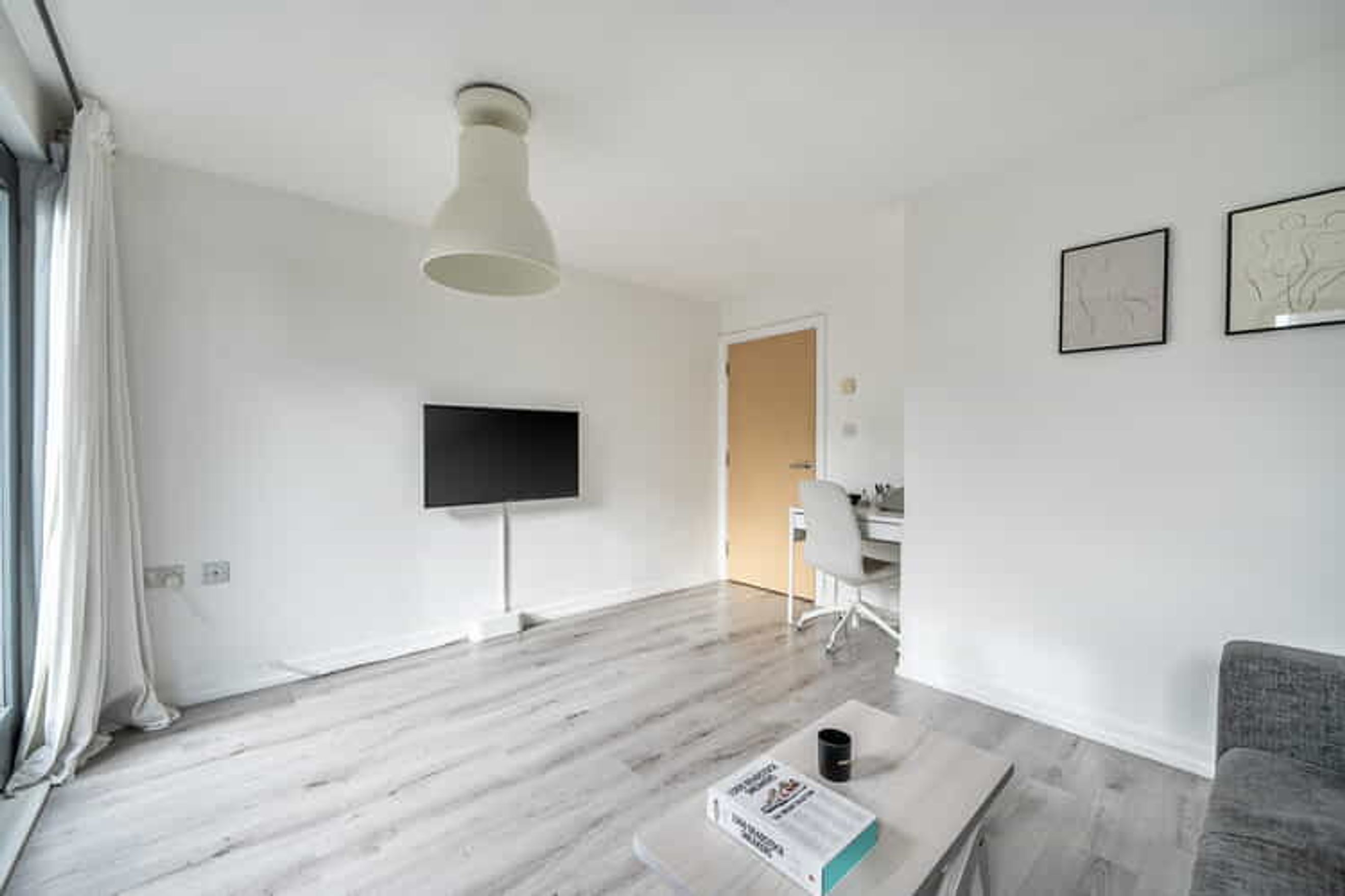 Property photo 2 of 17 for Balls Pond Road, Hackney