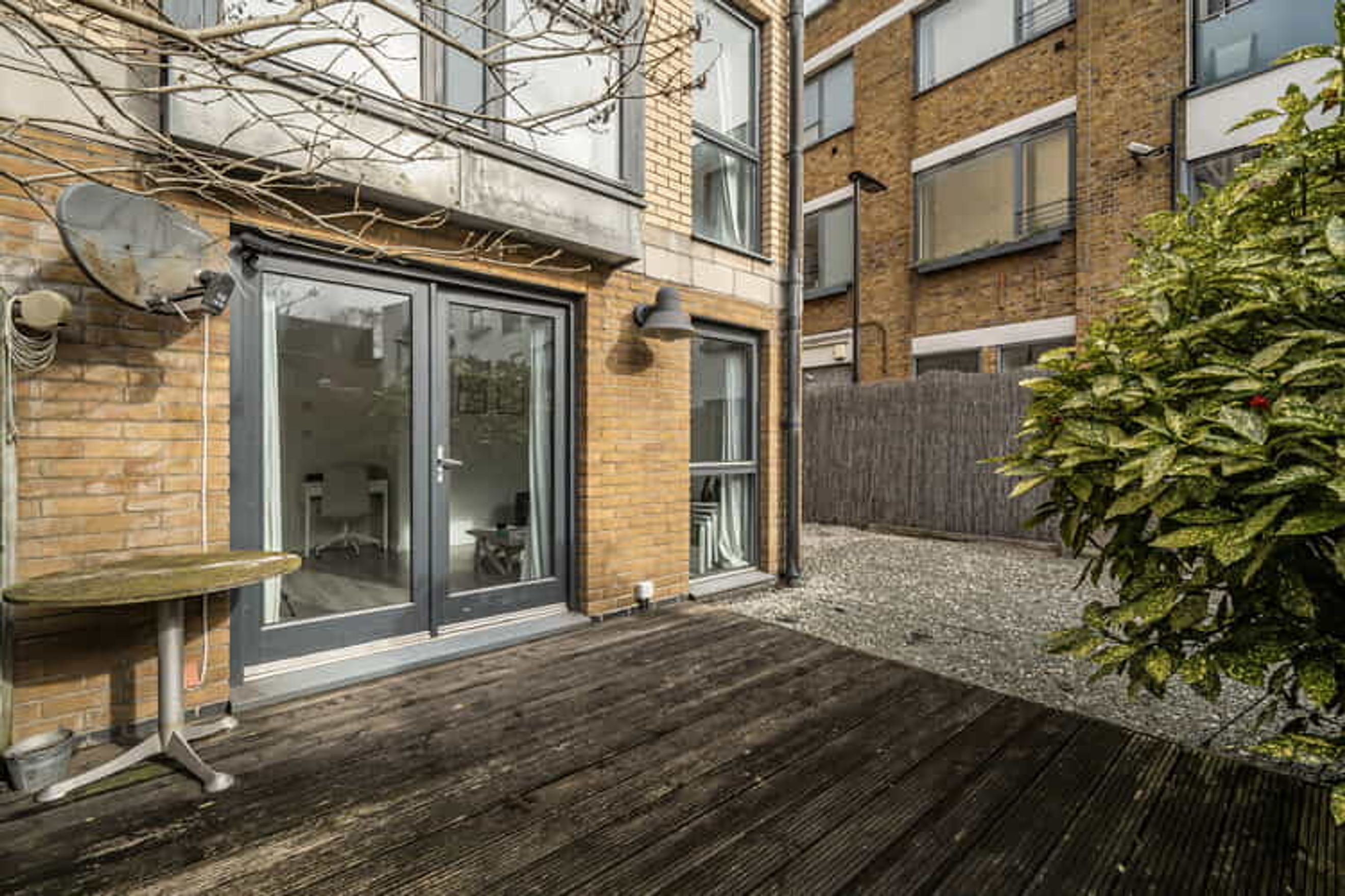 Property photo 12 of 17 for Balls Pond Road, Hackney