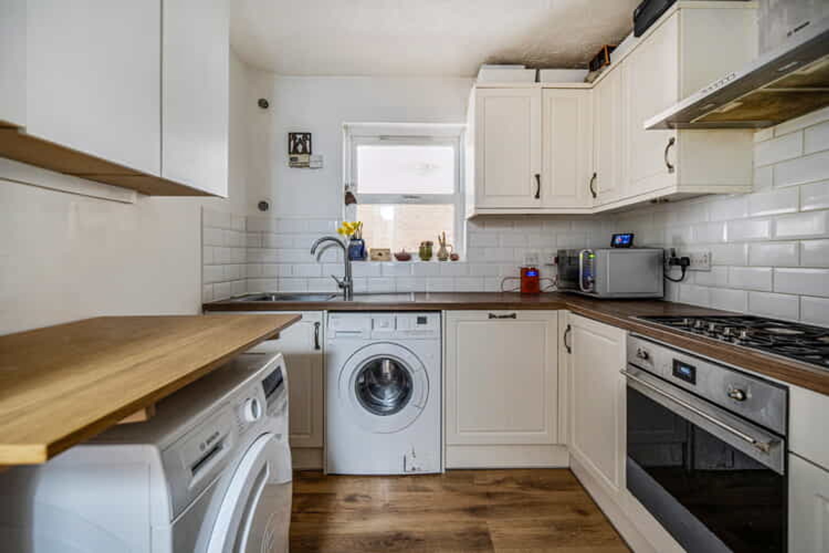 Property photo 7 of 17 for Ambergate, Trinity Rise