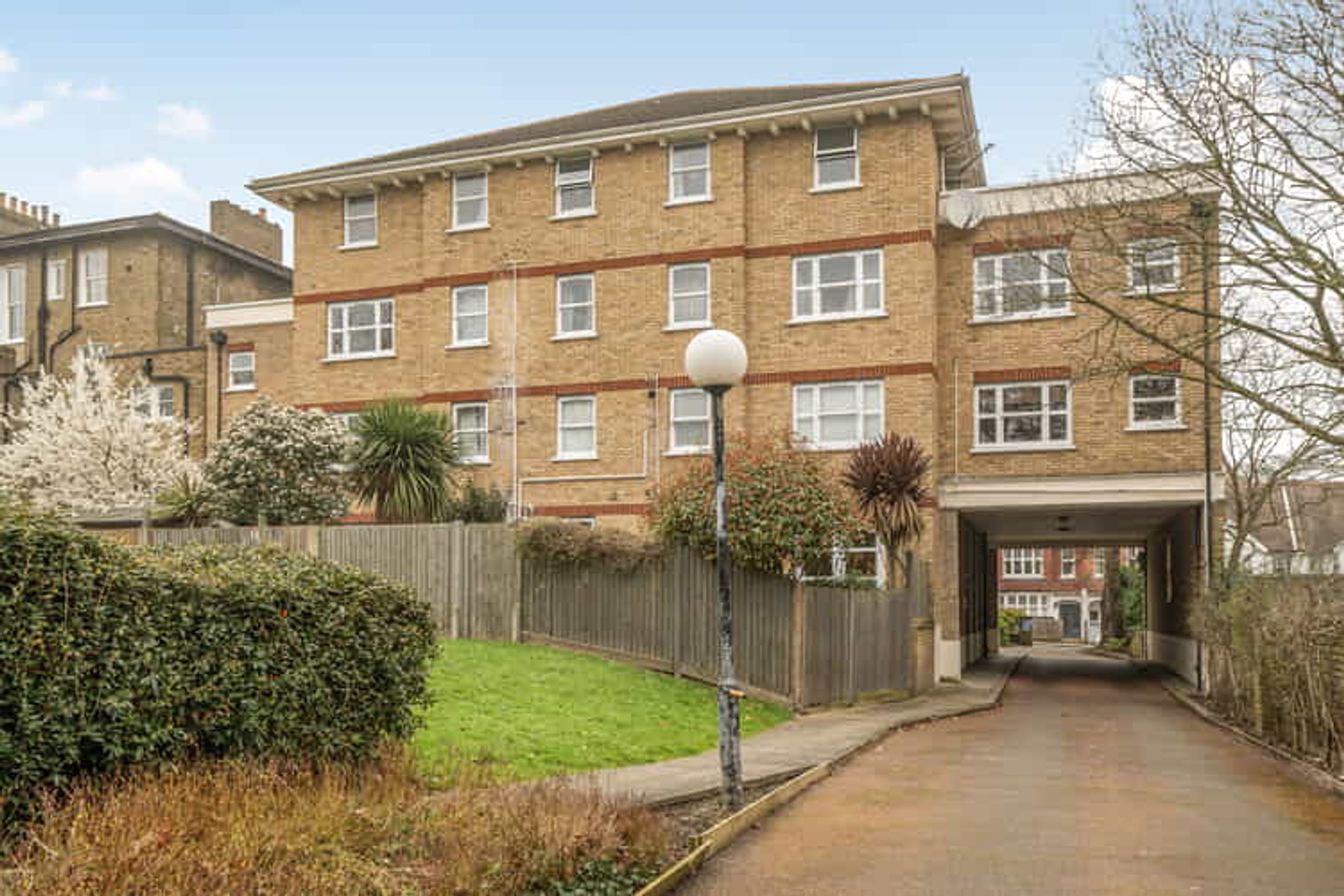 Property photo 15 of 17 for Ambergate, Trinity Rise