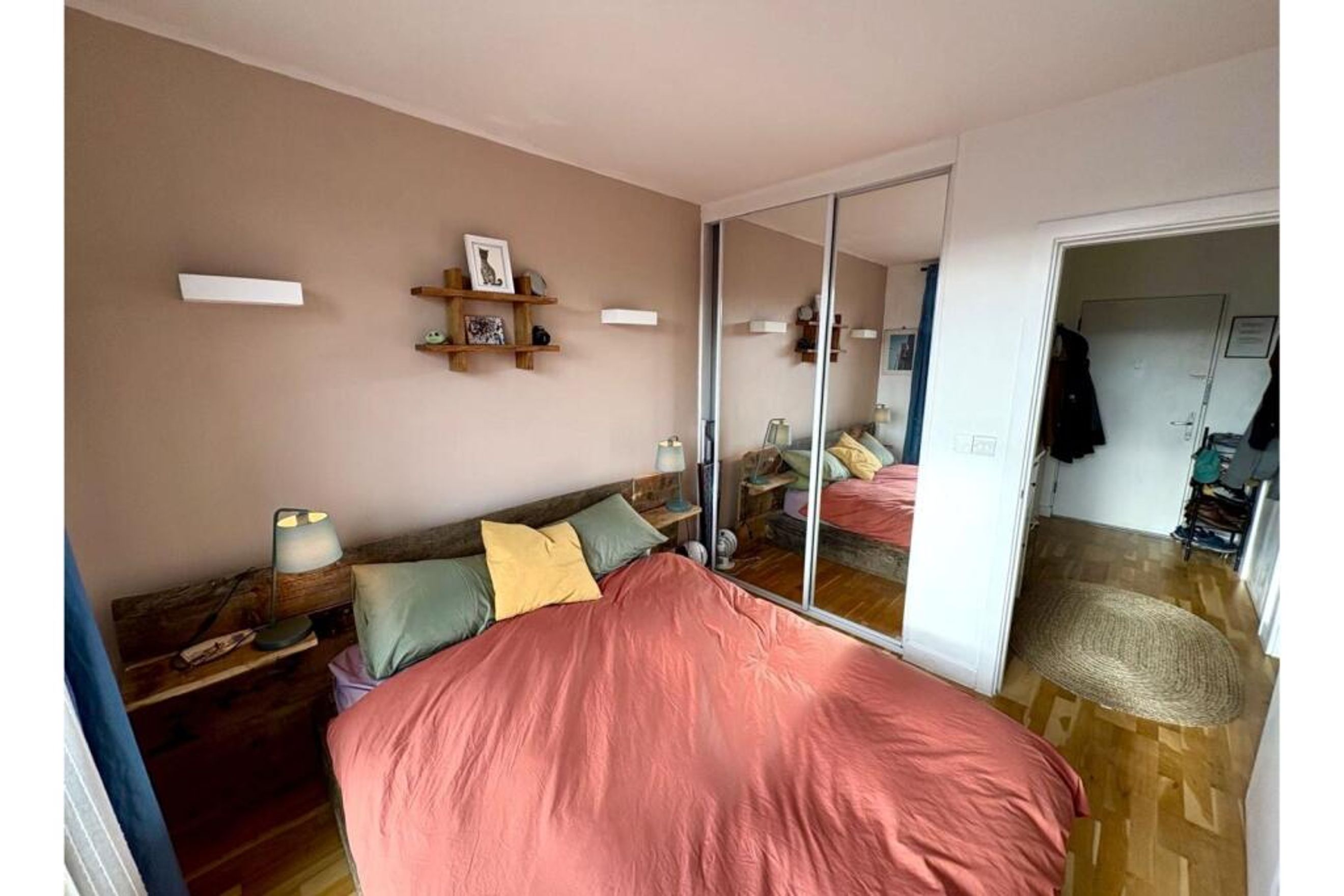 Property photo 2 of 7 for 10 Wynne Road