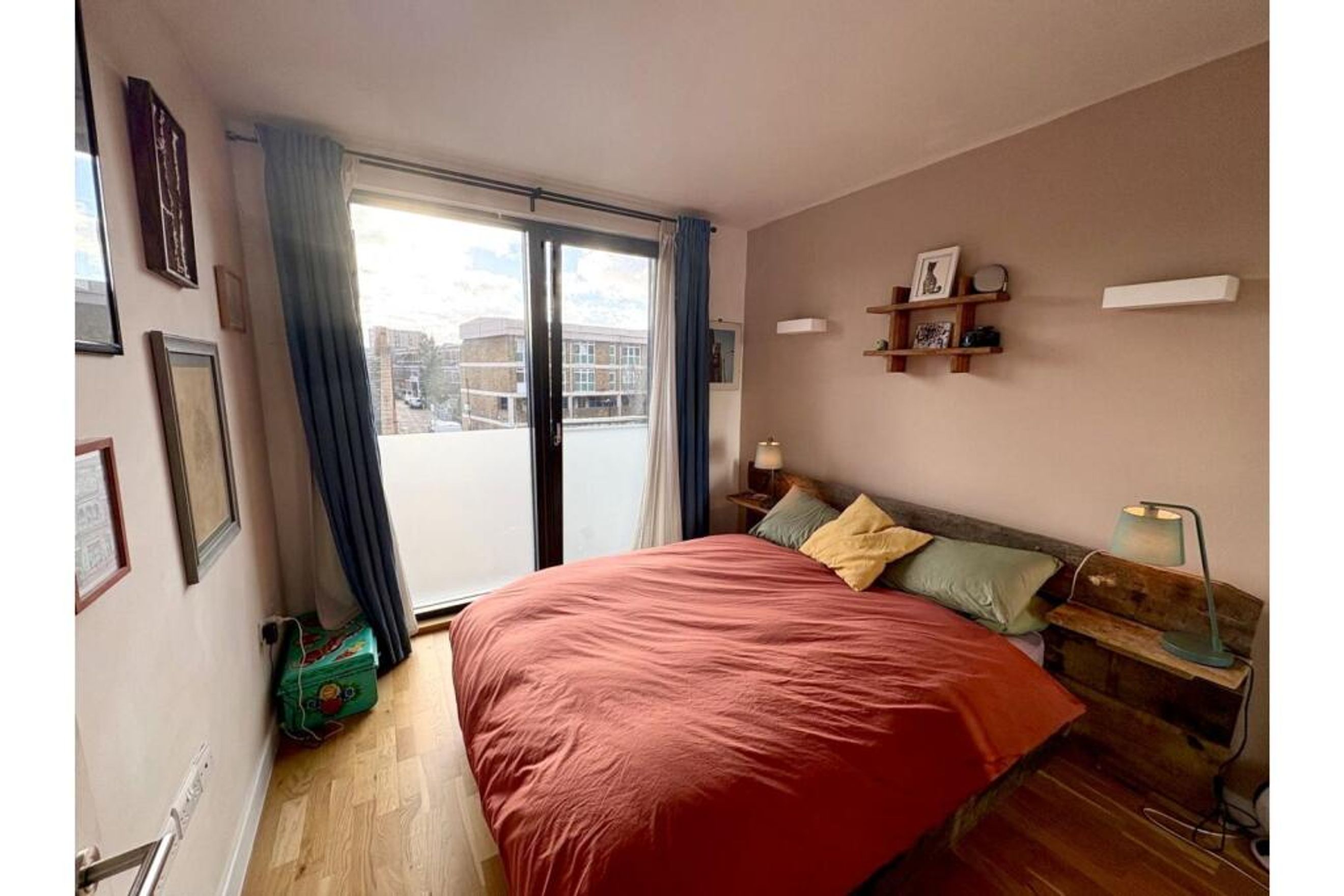 Property photo 4 of 7 for 10 Wynne Road