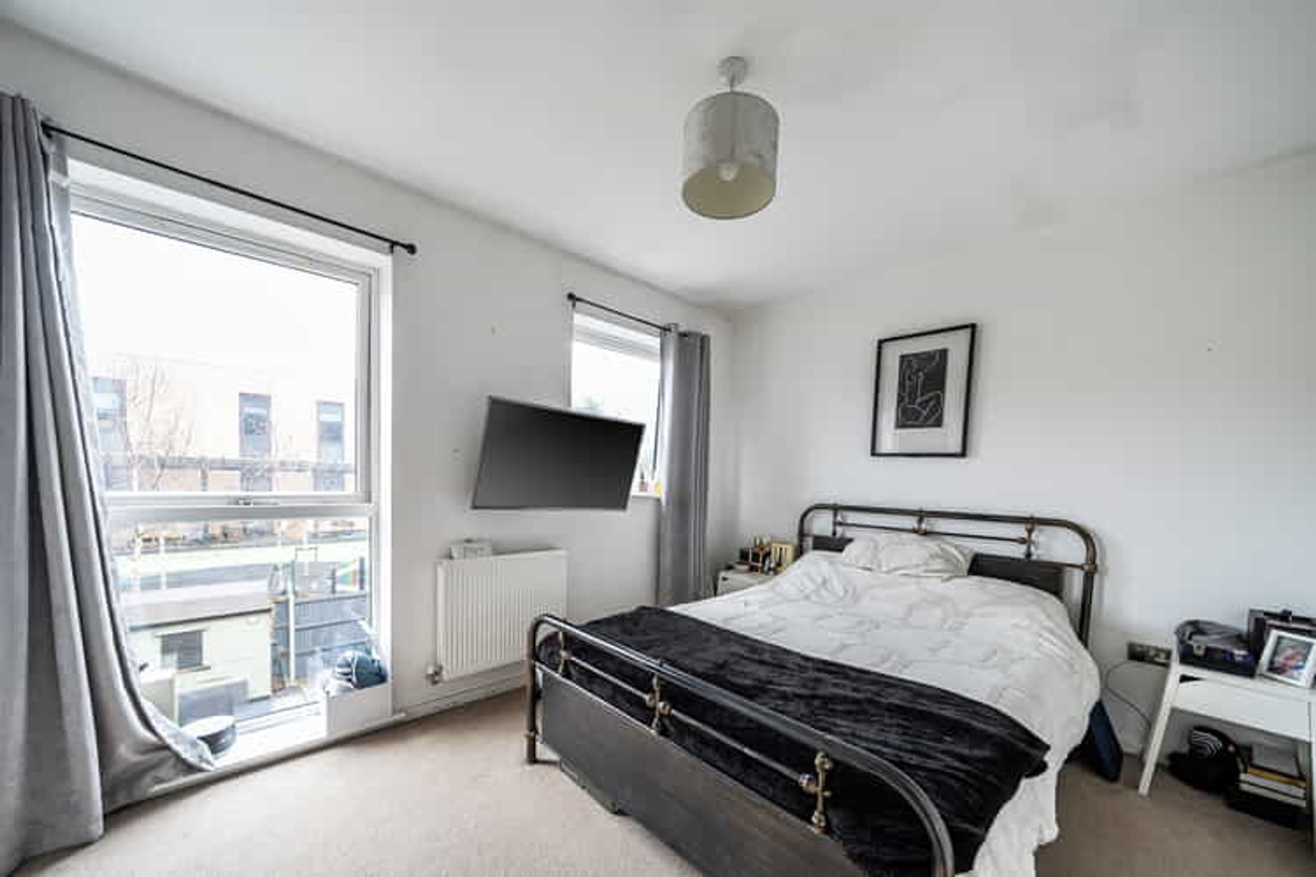 Property photo 9 of 21 for Calvert Mews, Dagenham