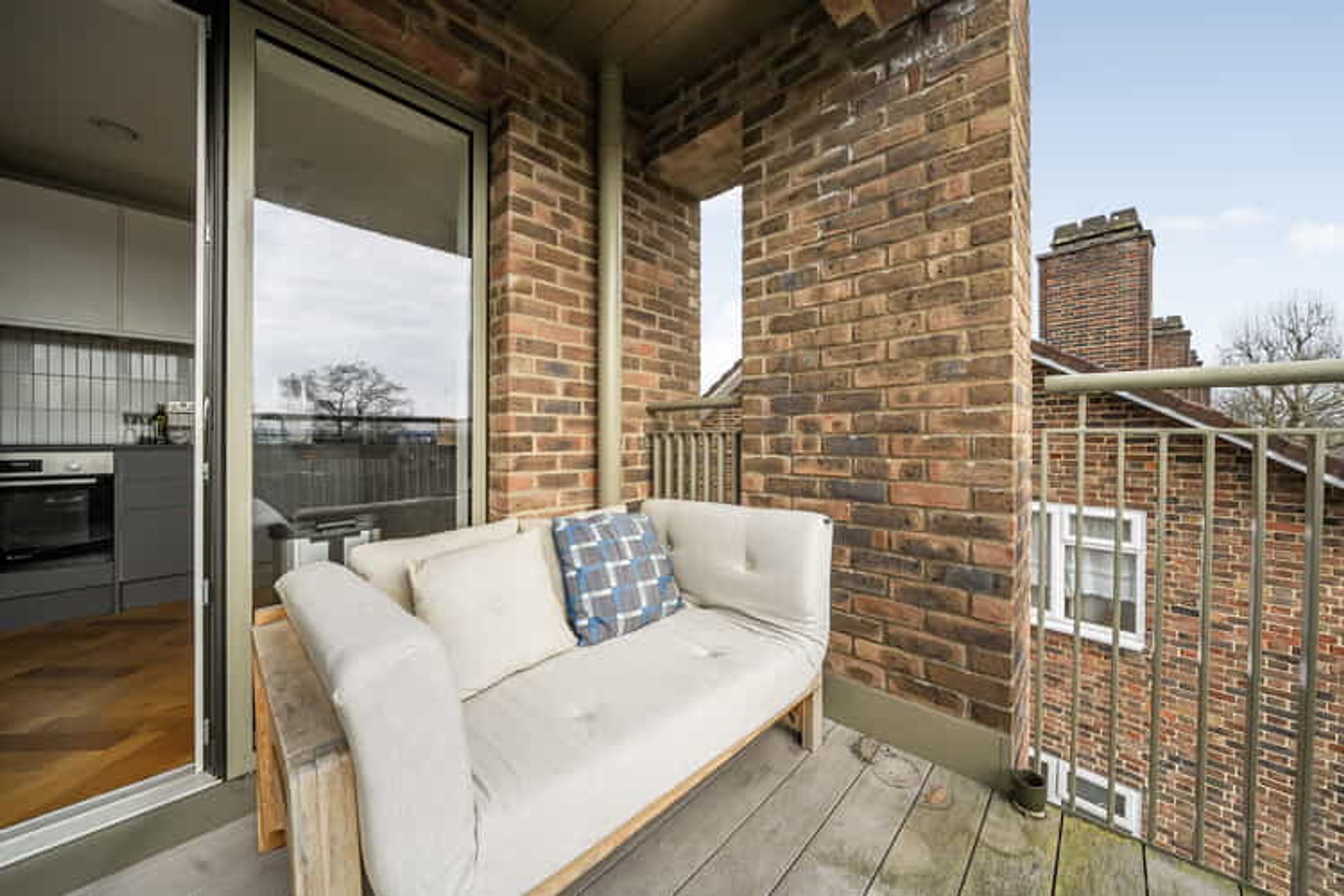 Property photo 12 of 15 for Sylvan Hill, Crystal Palace