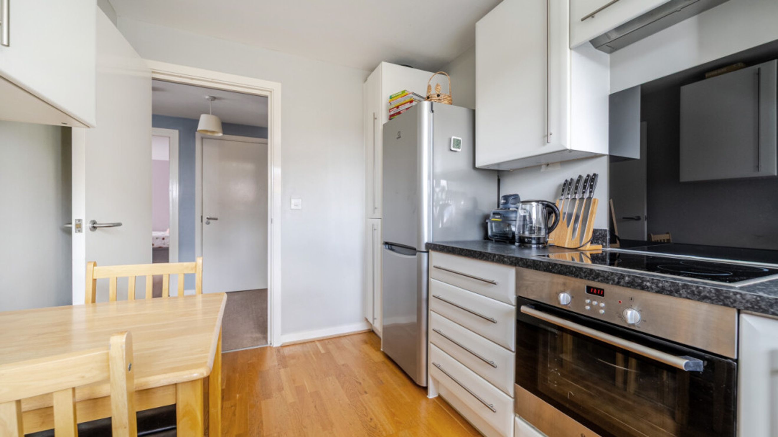 Property photo 22 of 36 for Serpentine Close, Chadwell Heath,  